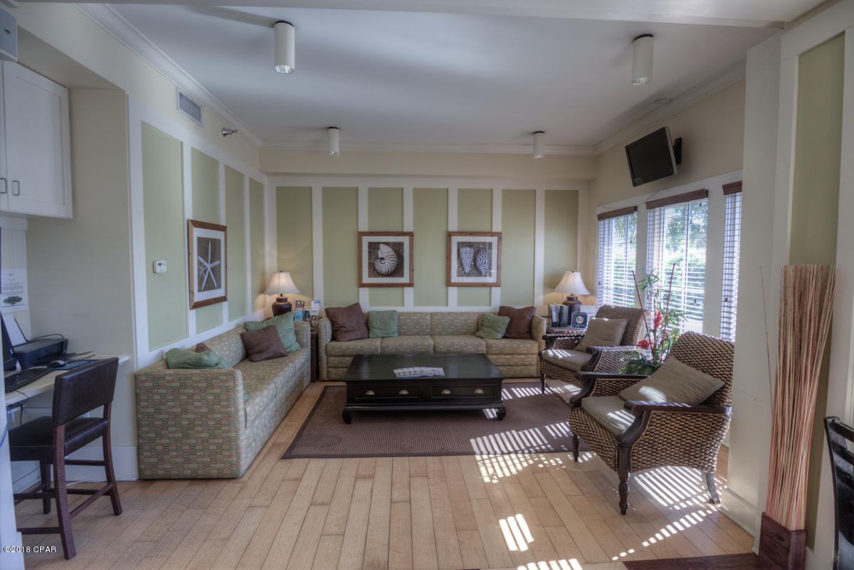 Carillon Beach Inn - Residential