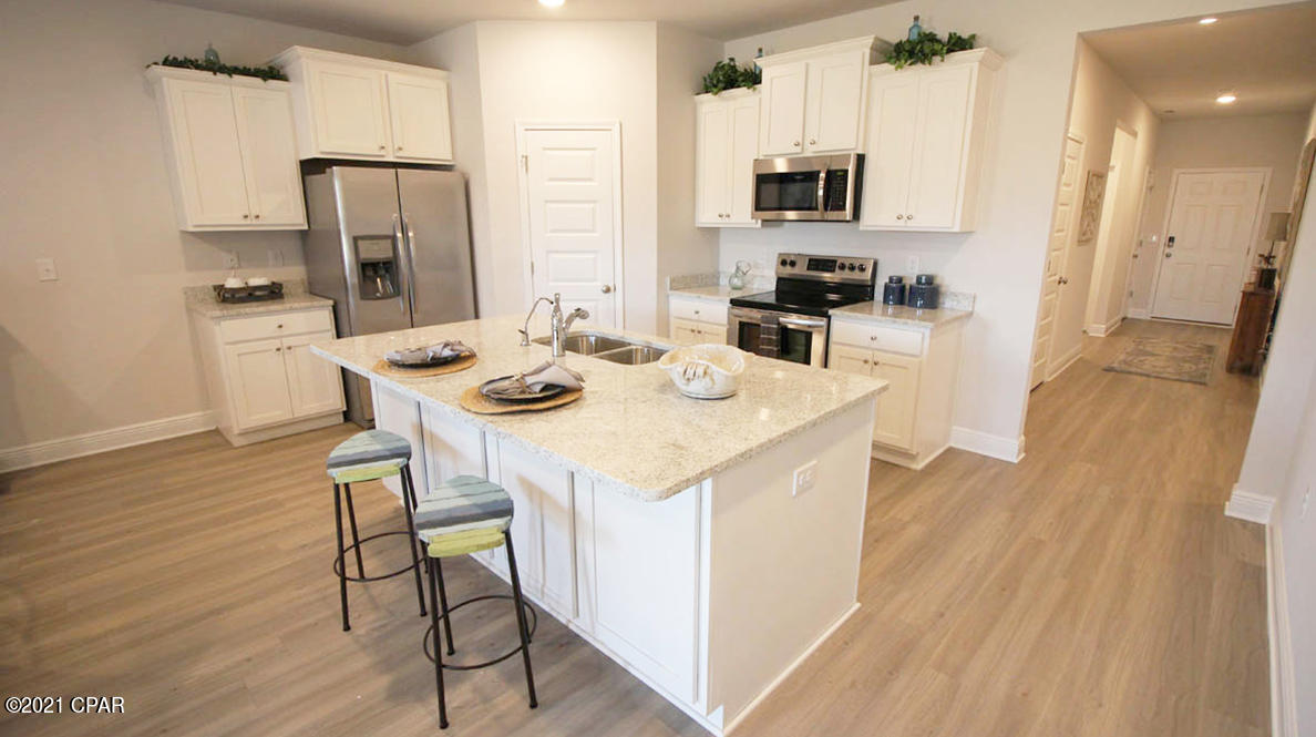 Emerald Cove Villas - Residential