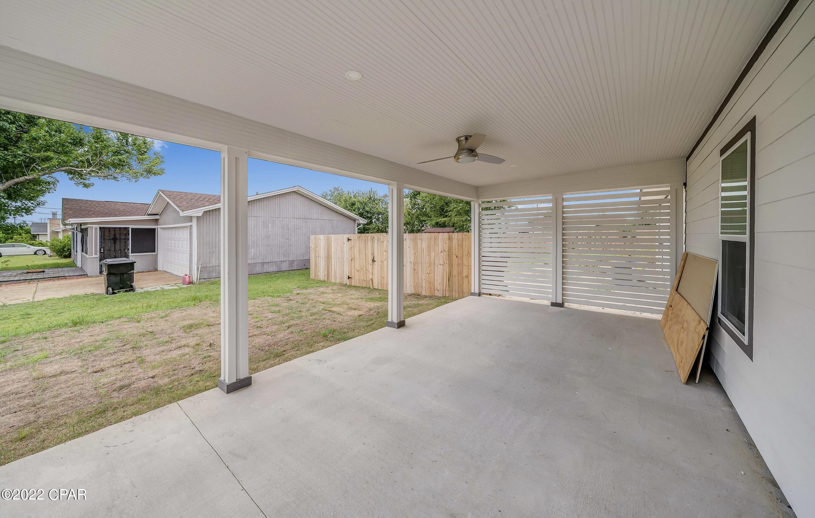 Towne & Country Lake Estates - Residential