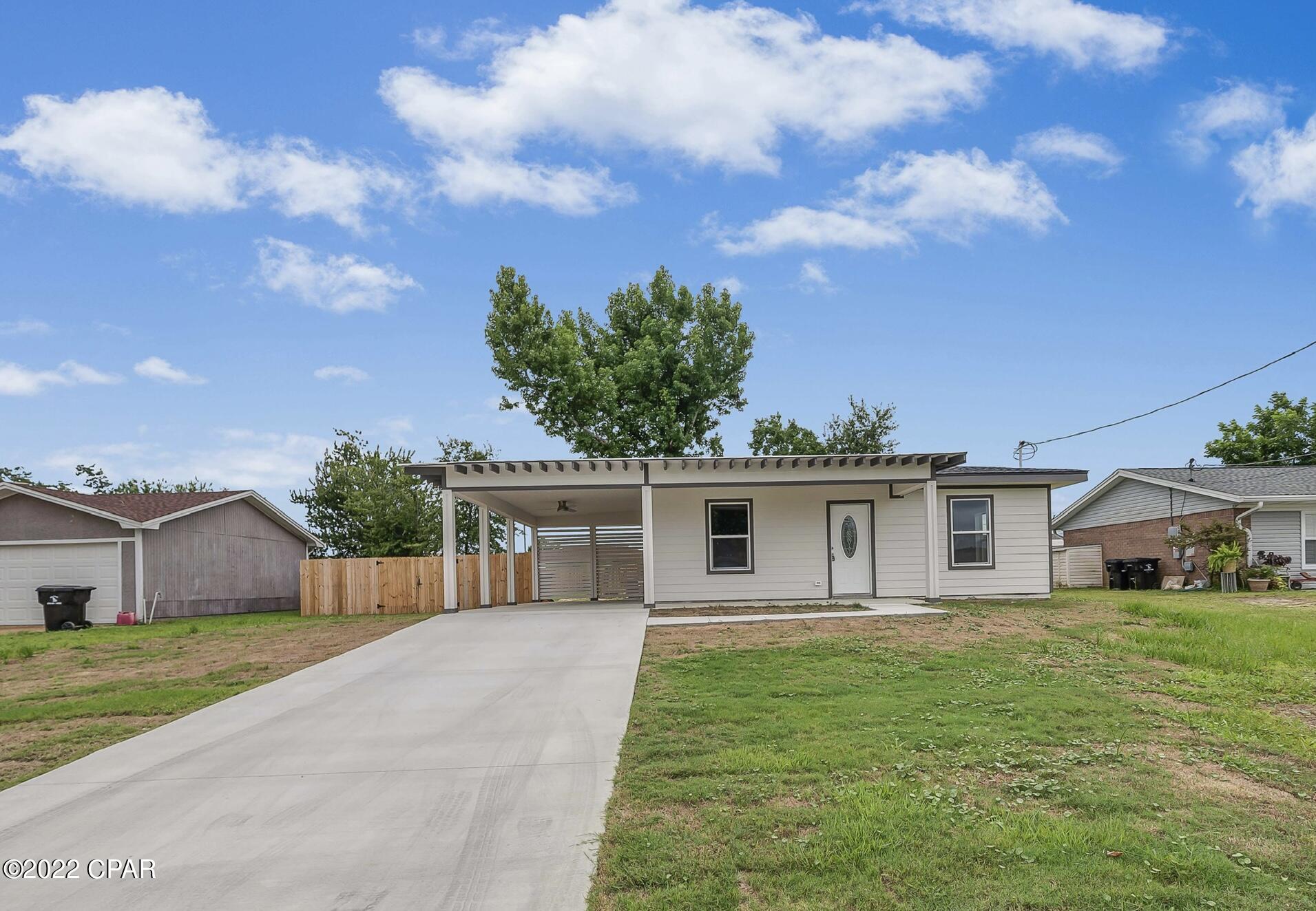 Towne & Country Lake Estates - Residential