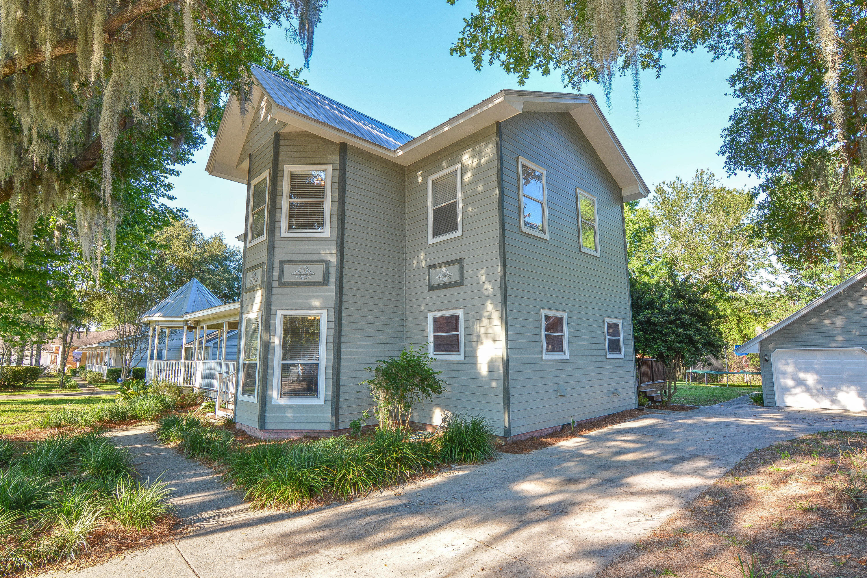 College Point 3rd Add - Residential