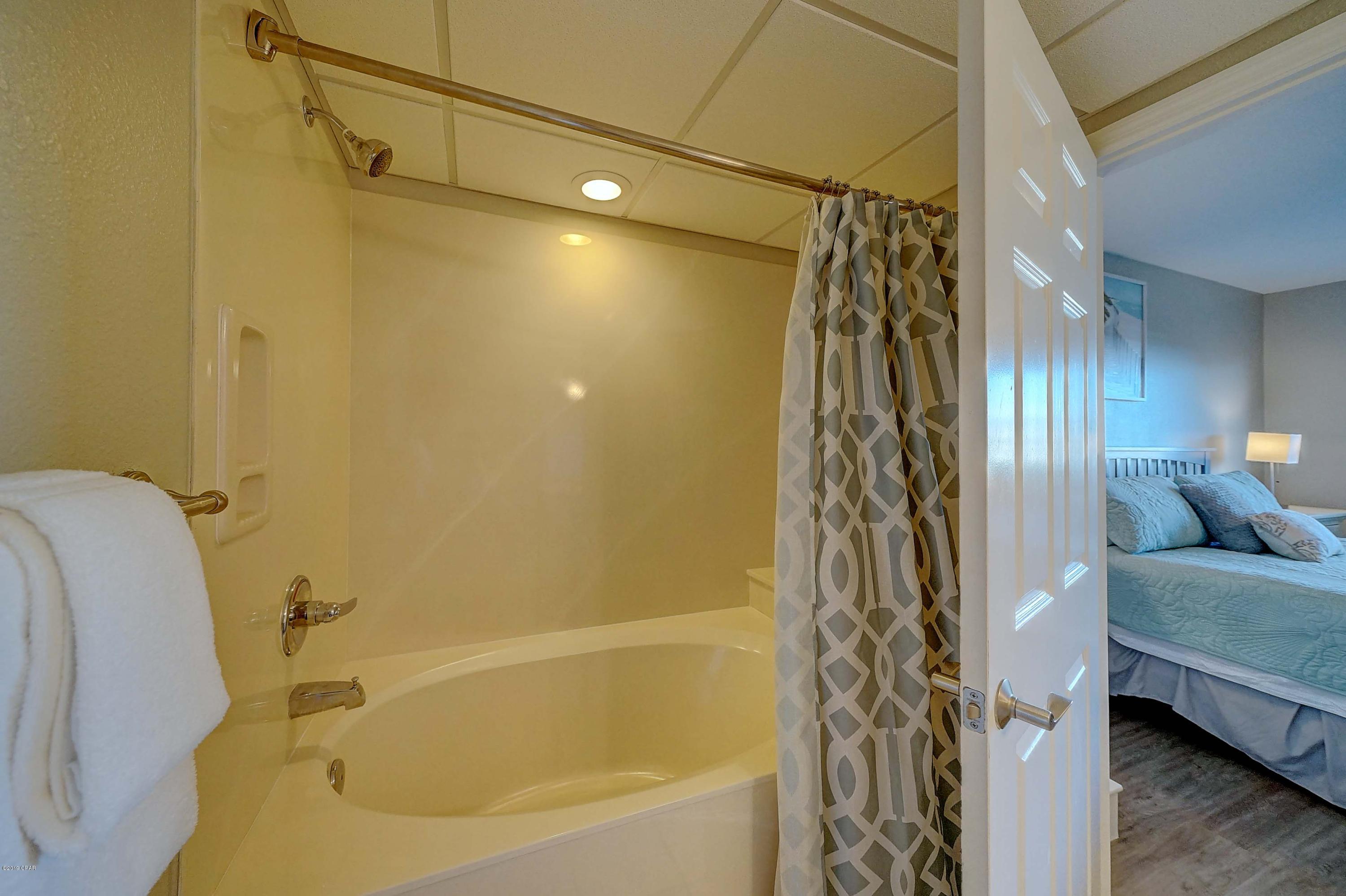 Emerald Beach Resort - Residential