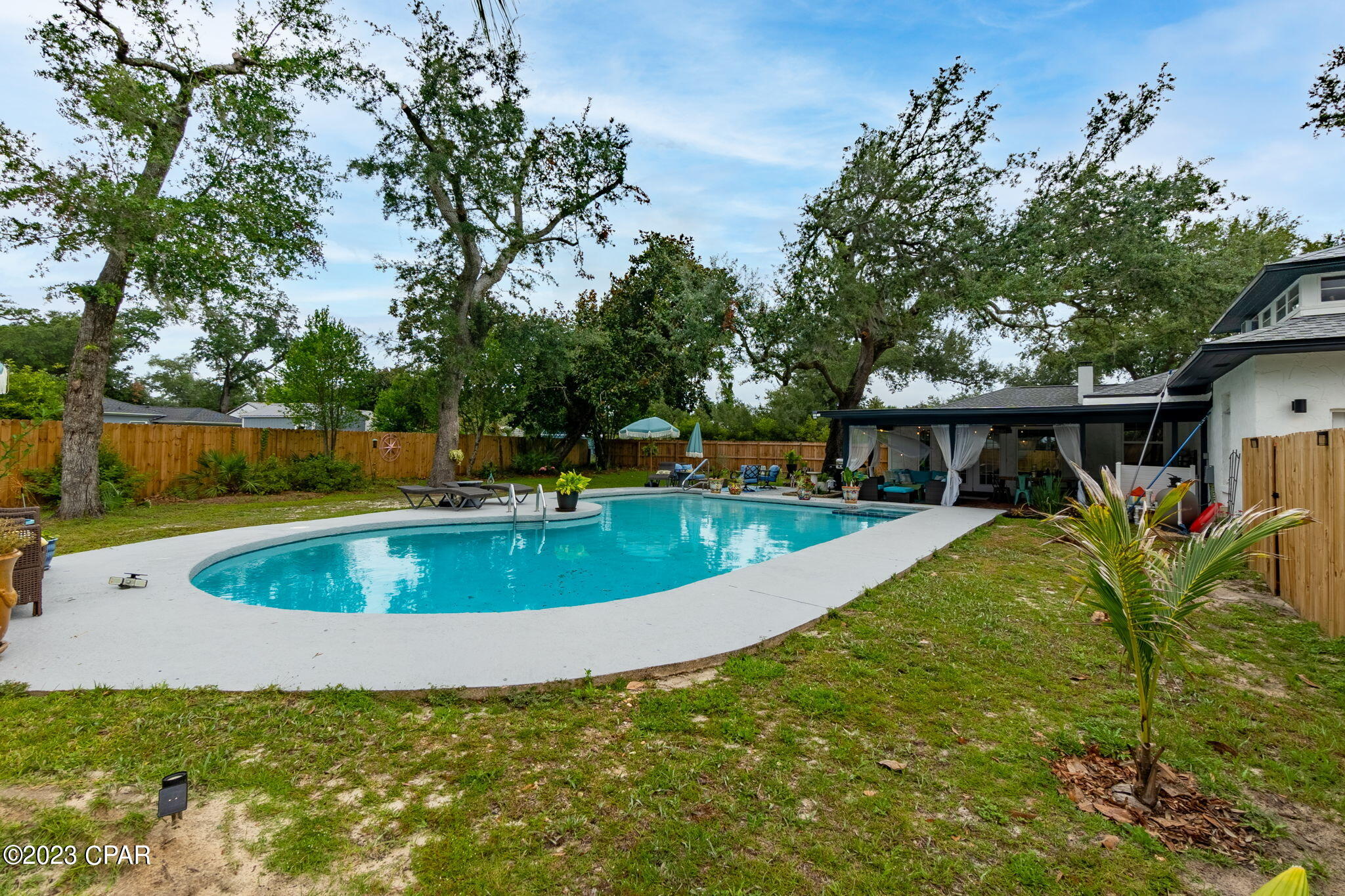 [No Recorded Subdiv] - Residential