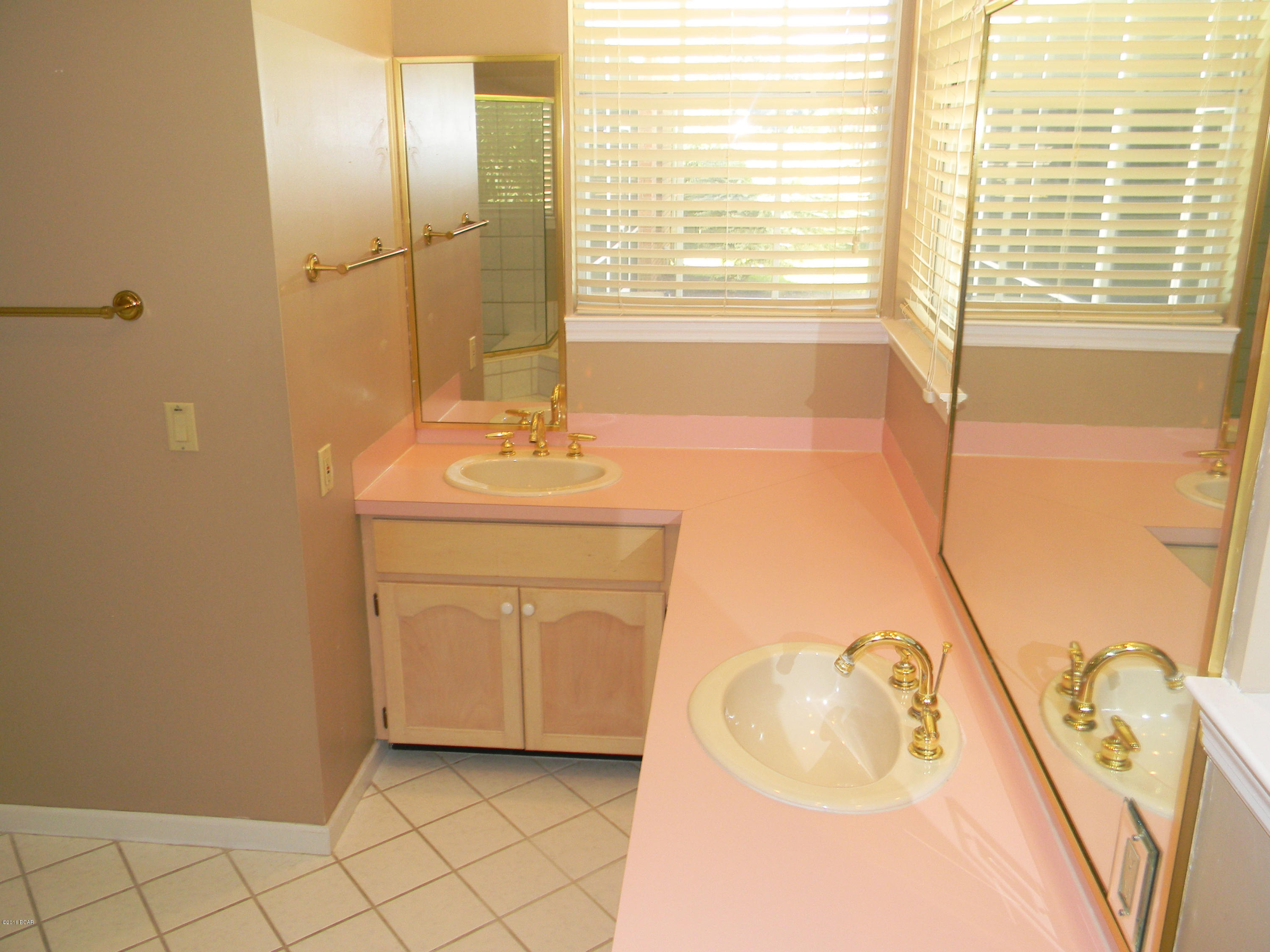 Palm Bay Unit 1 - Residential Lease