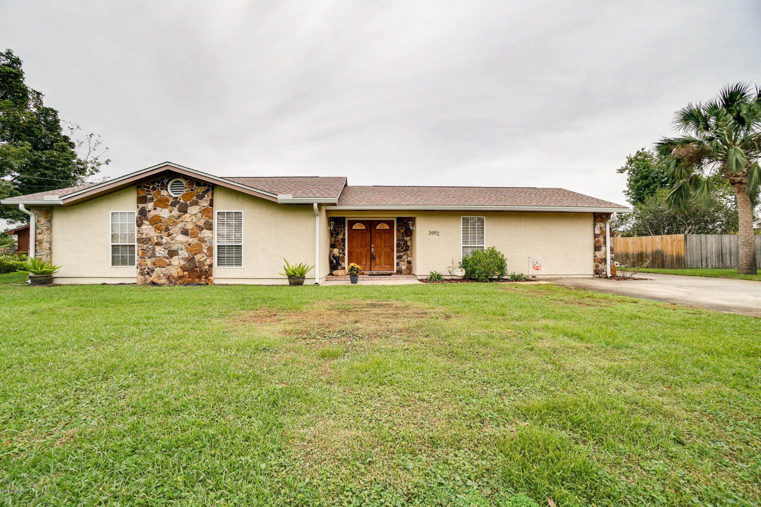 Venetian Villa - Residential
