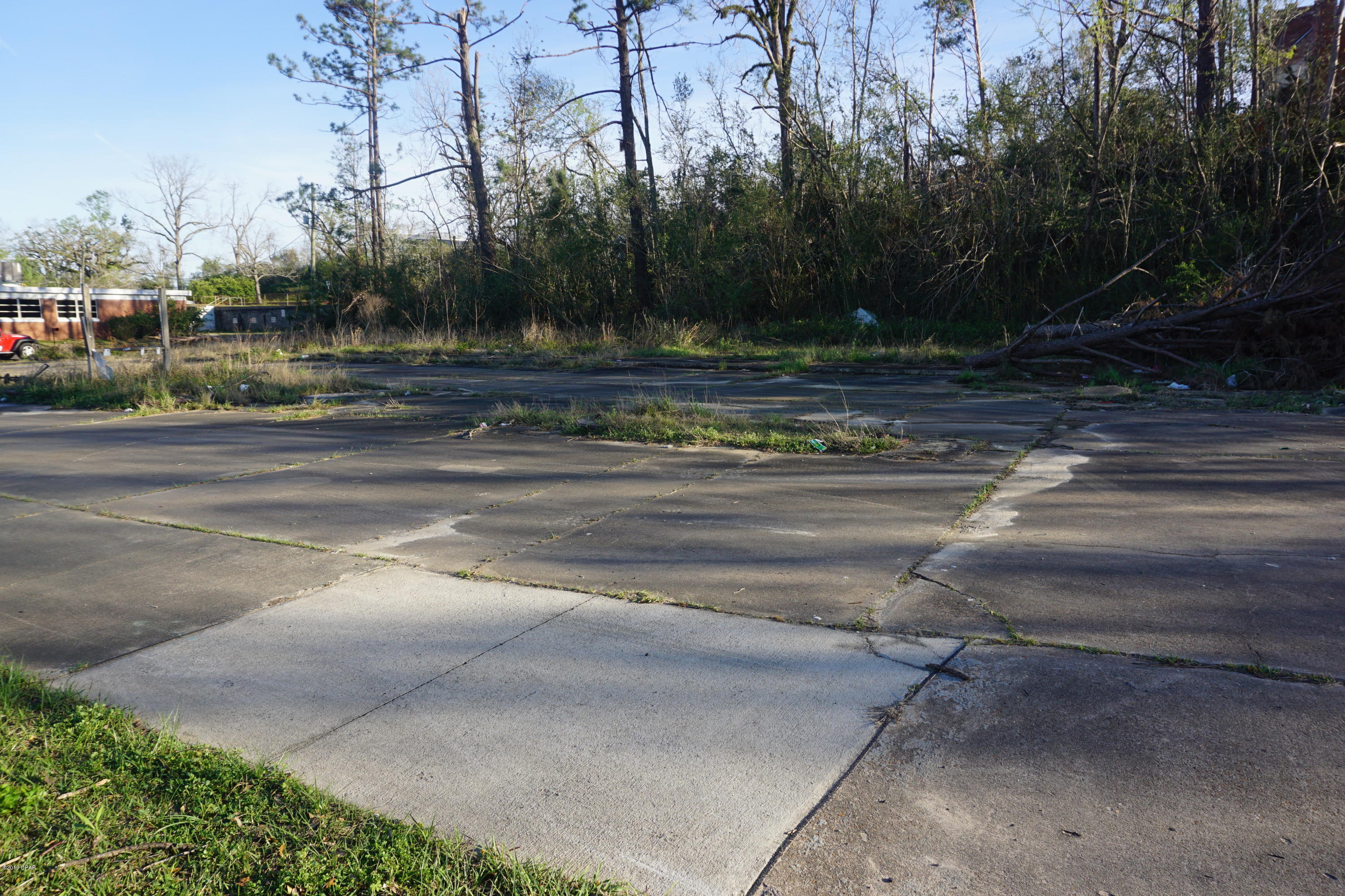 No Named Subdivision - Land