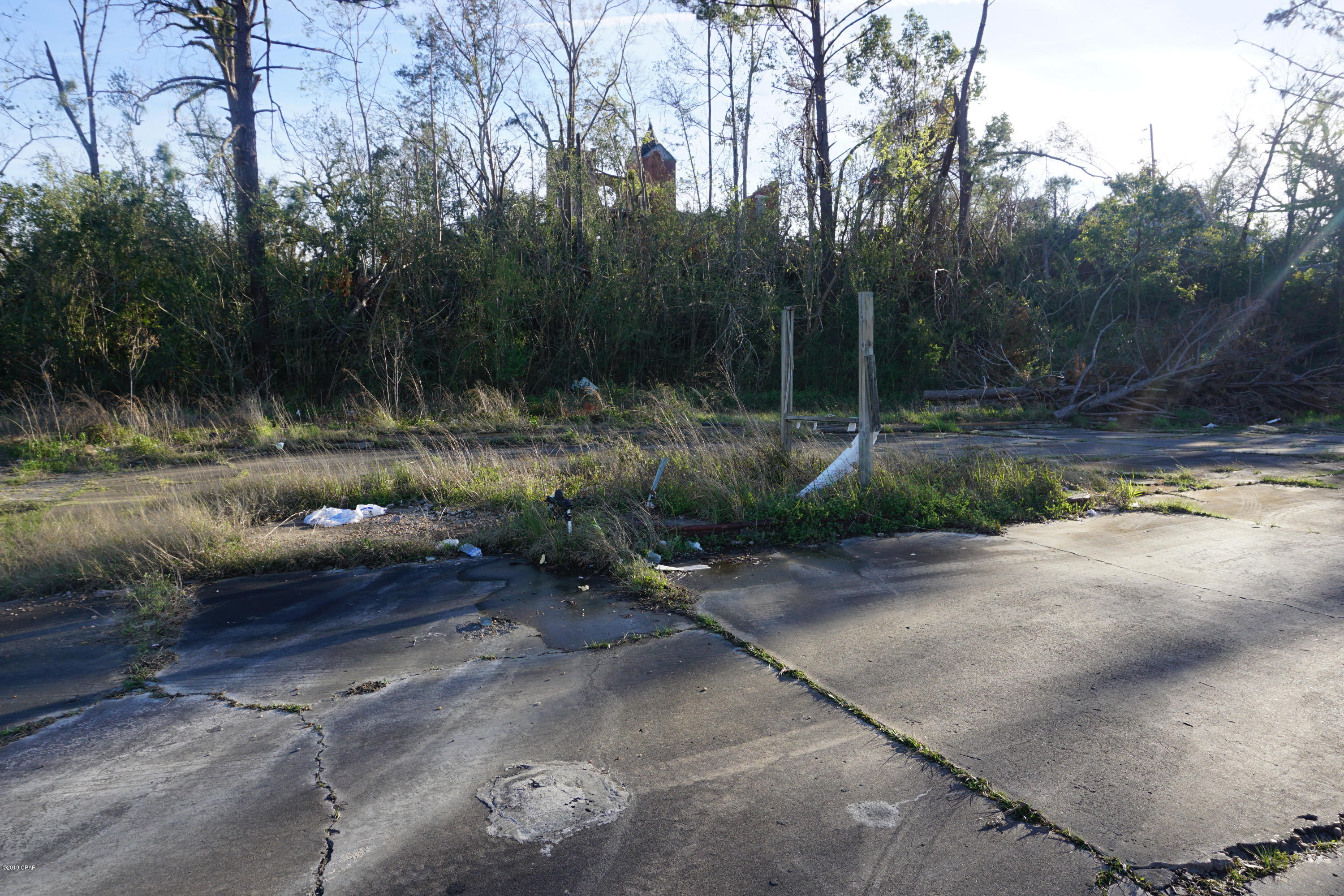 No Named Subdivision - Land