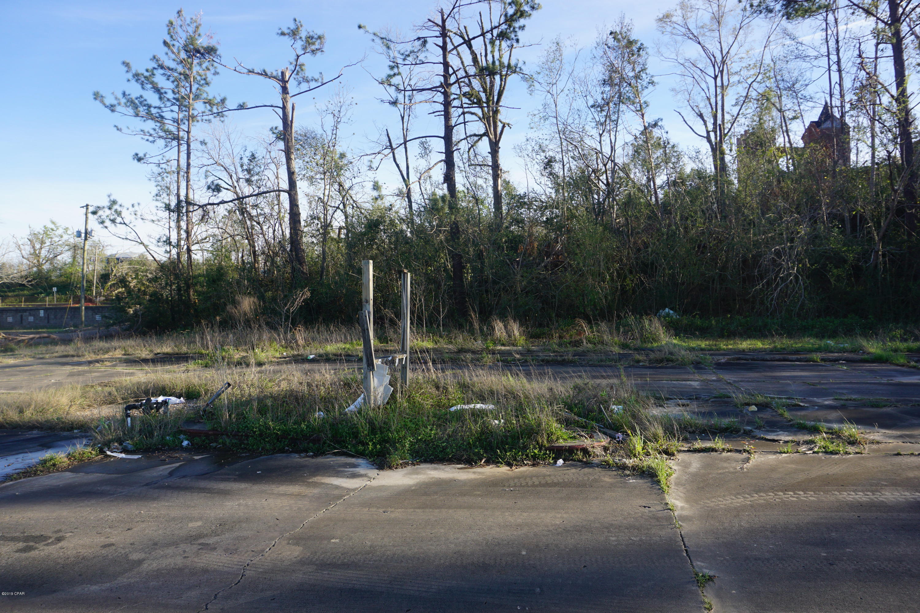 No Named Subdivision - Land