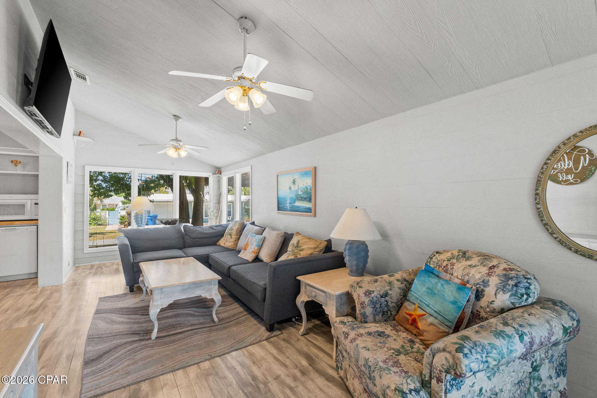 Laguna Beach Estates 5th Add - Residential