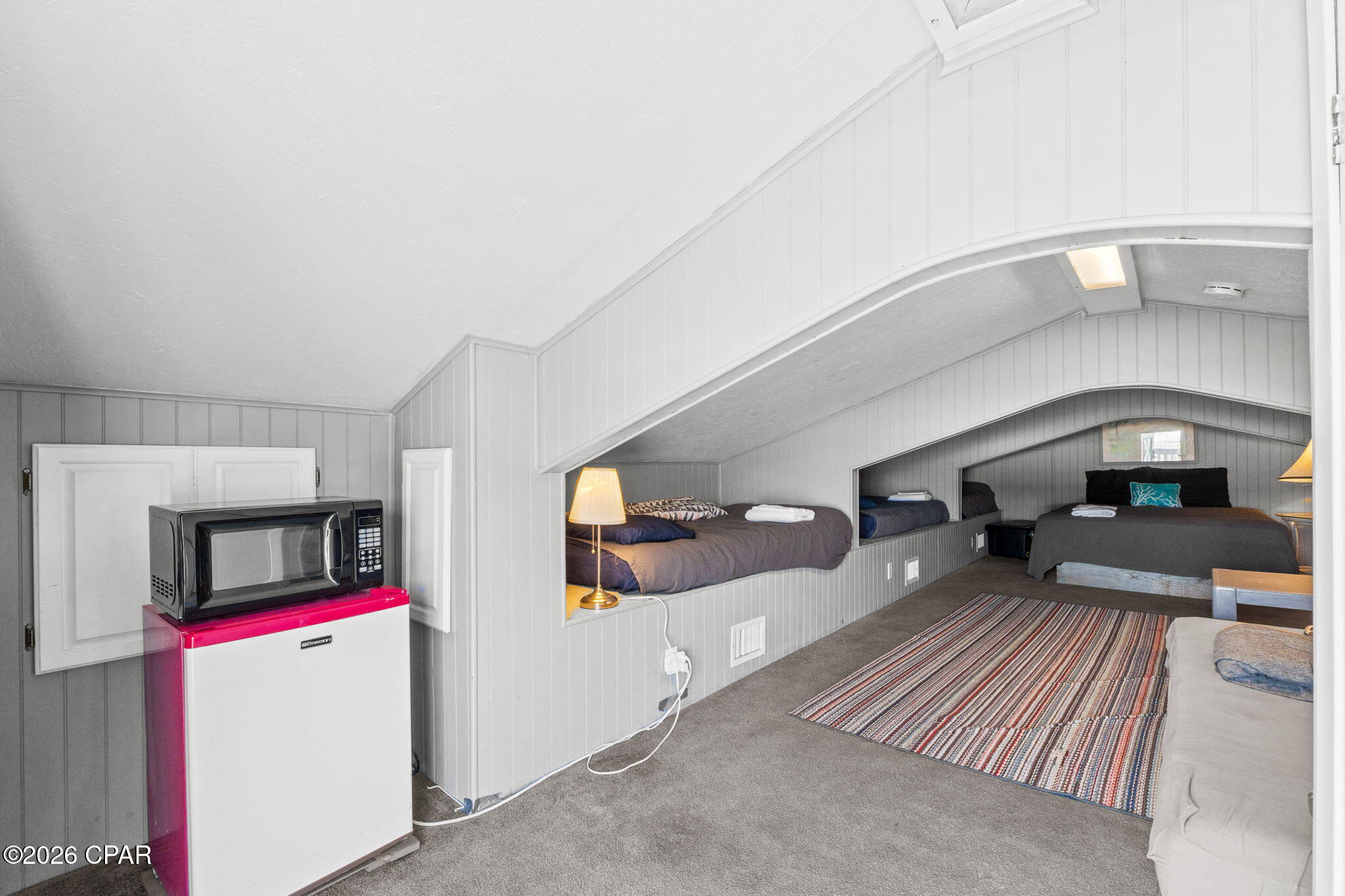 Laguna Beach Estates 5th Add - Residential