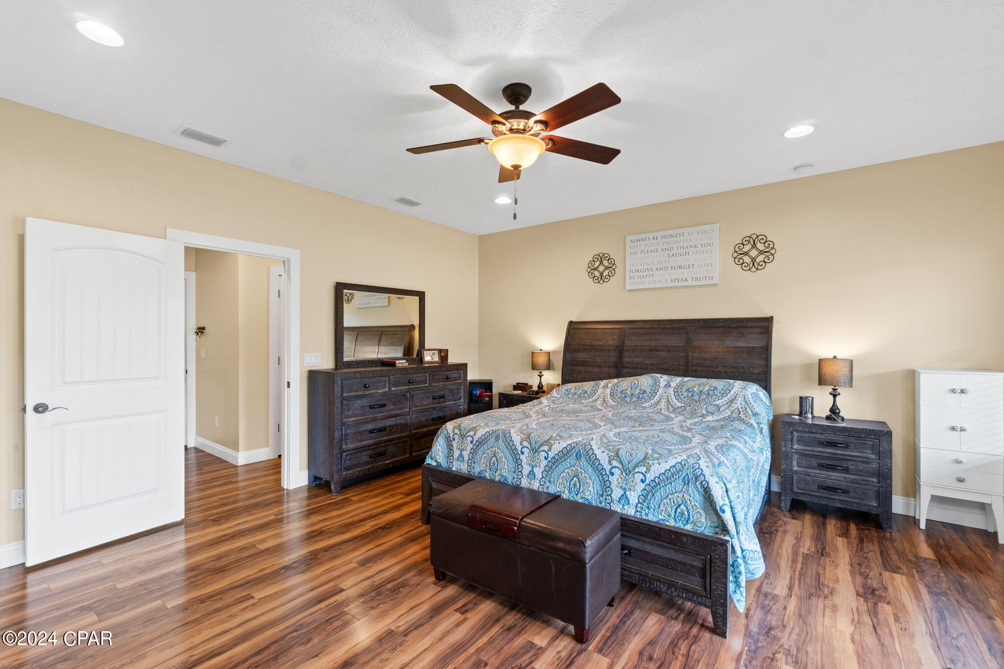 White Oaks - Residential