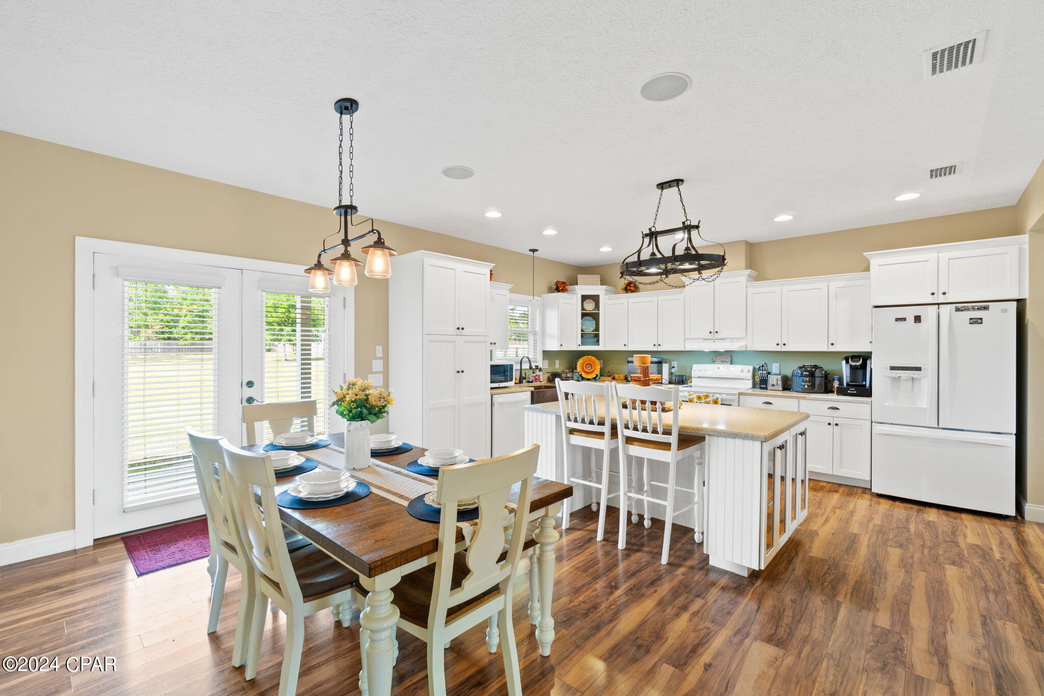 White Oaks - Residential