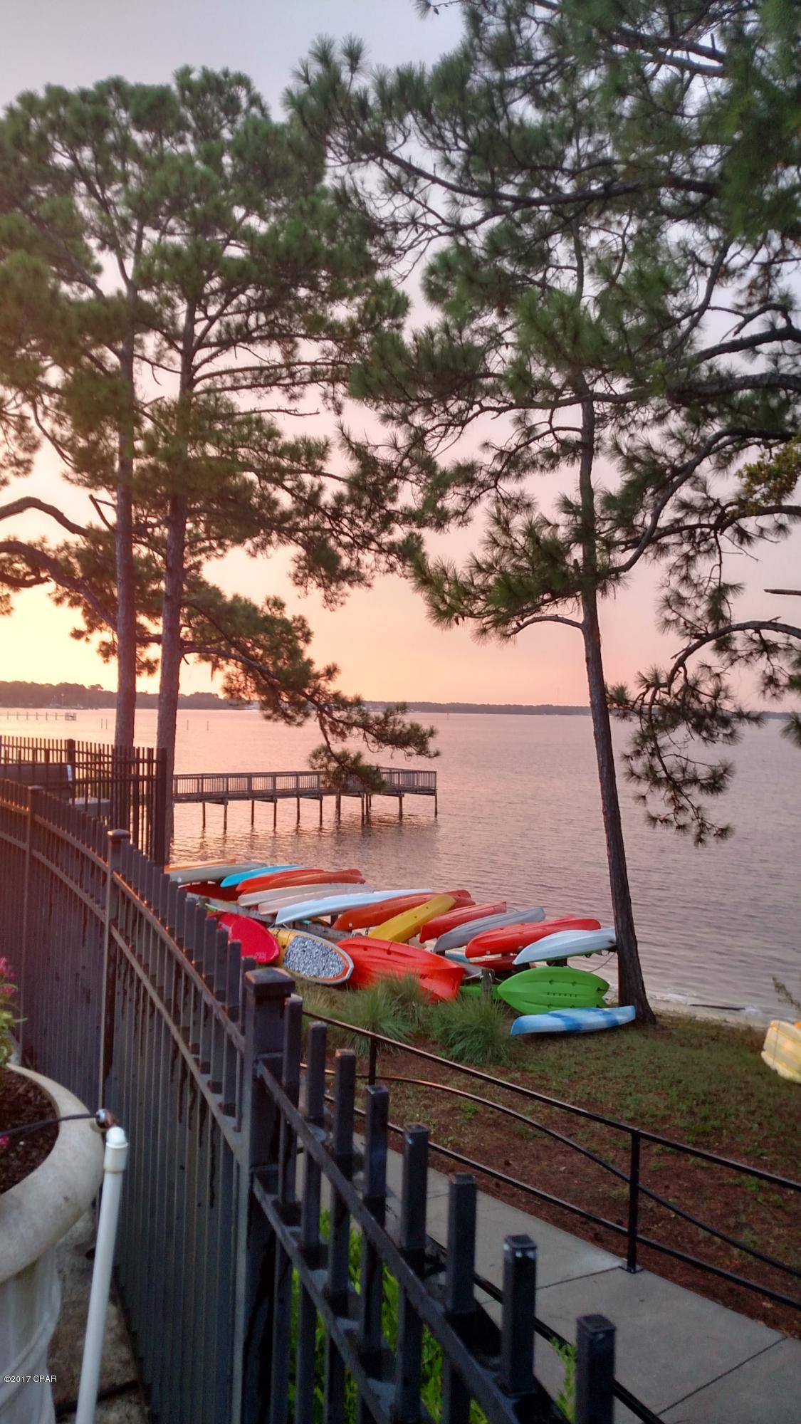 Magnolia Bay Club - Residential