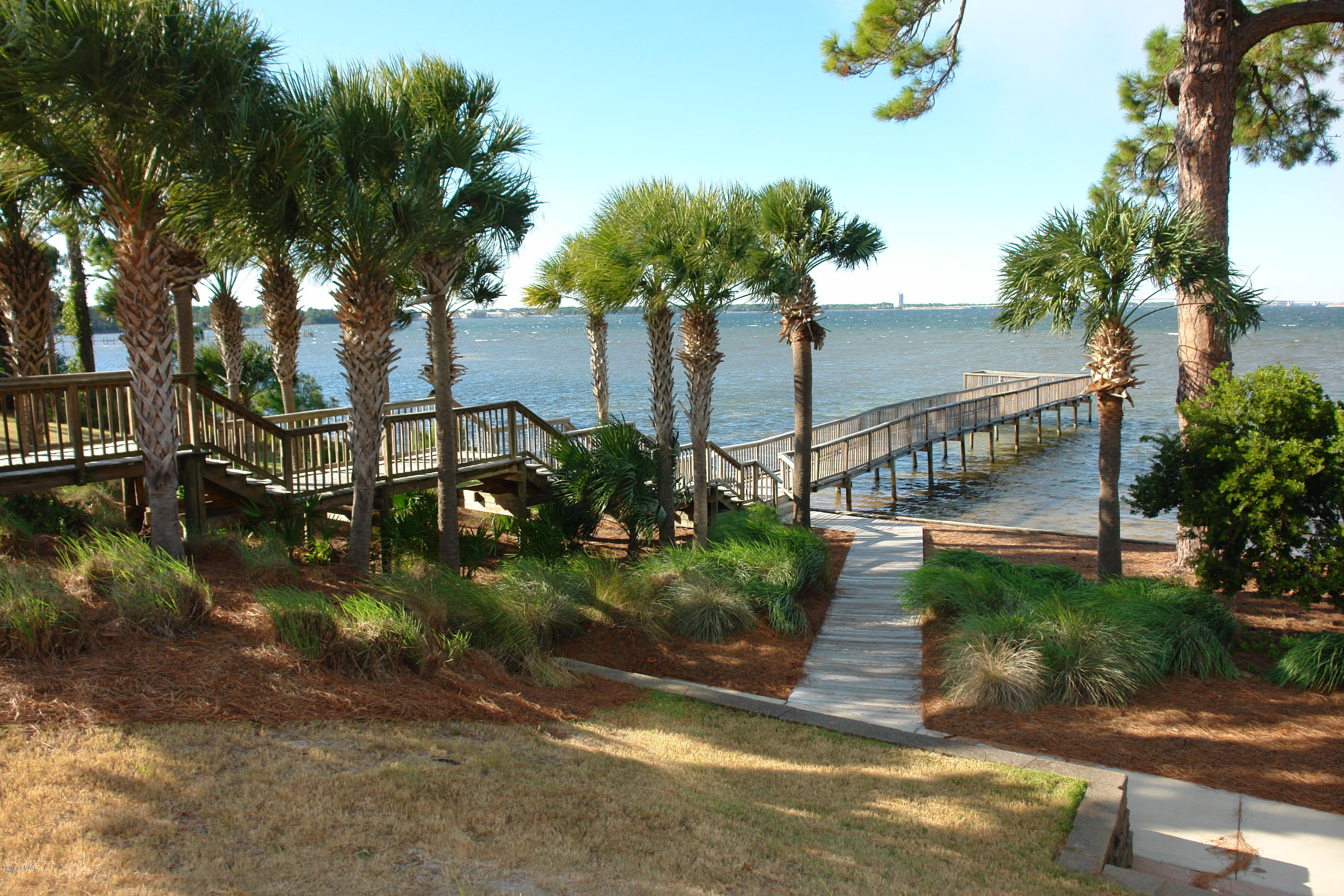 Magnolia Bay Club - Residential