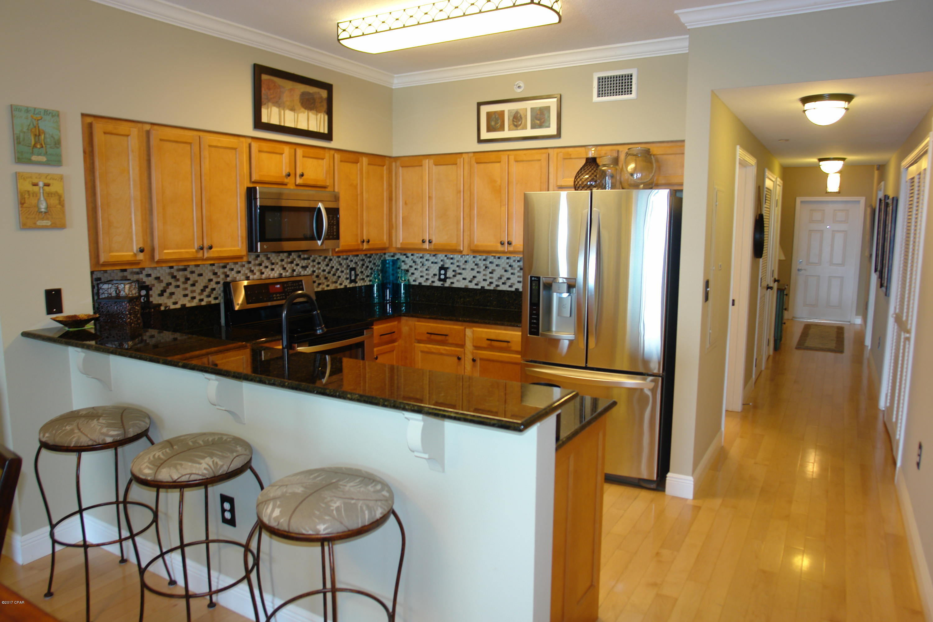 Magnolia Bay Club - Residential