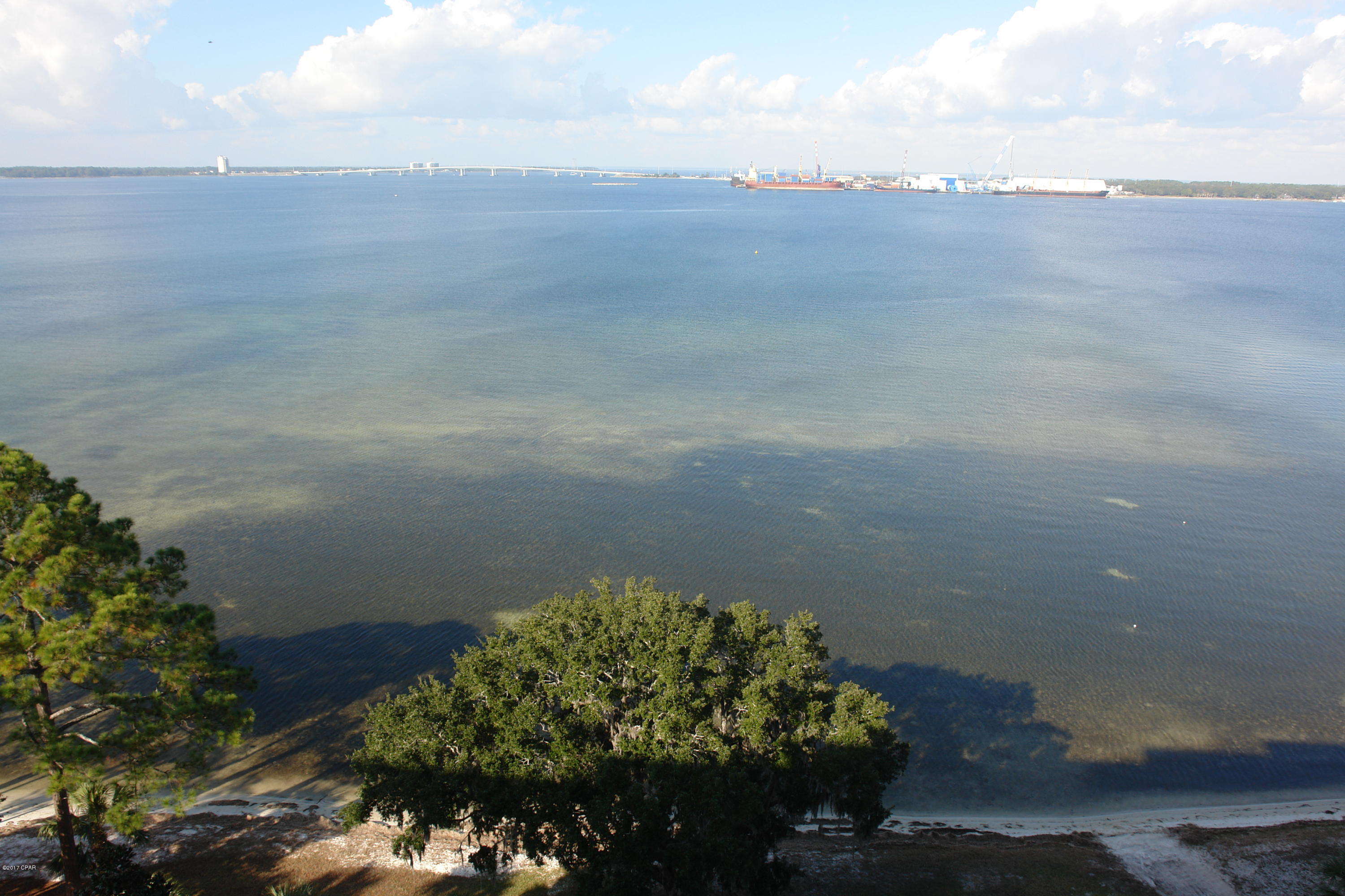 Magnolia Bay Club - Residential