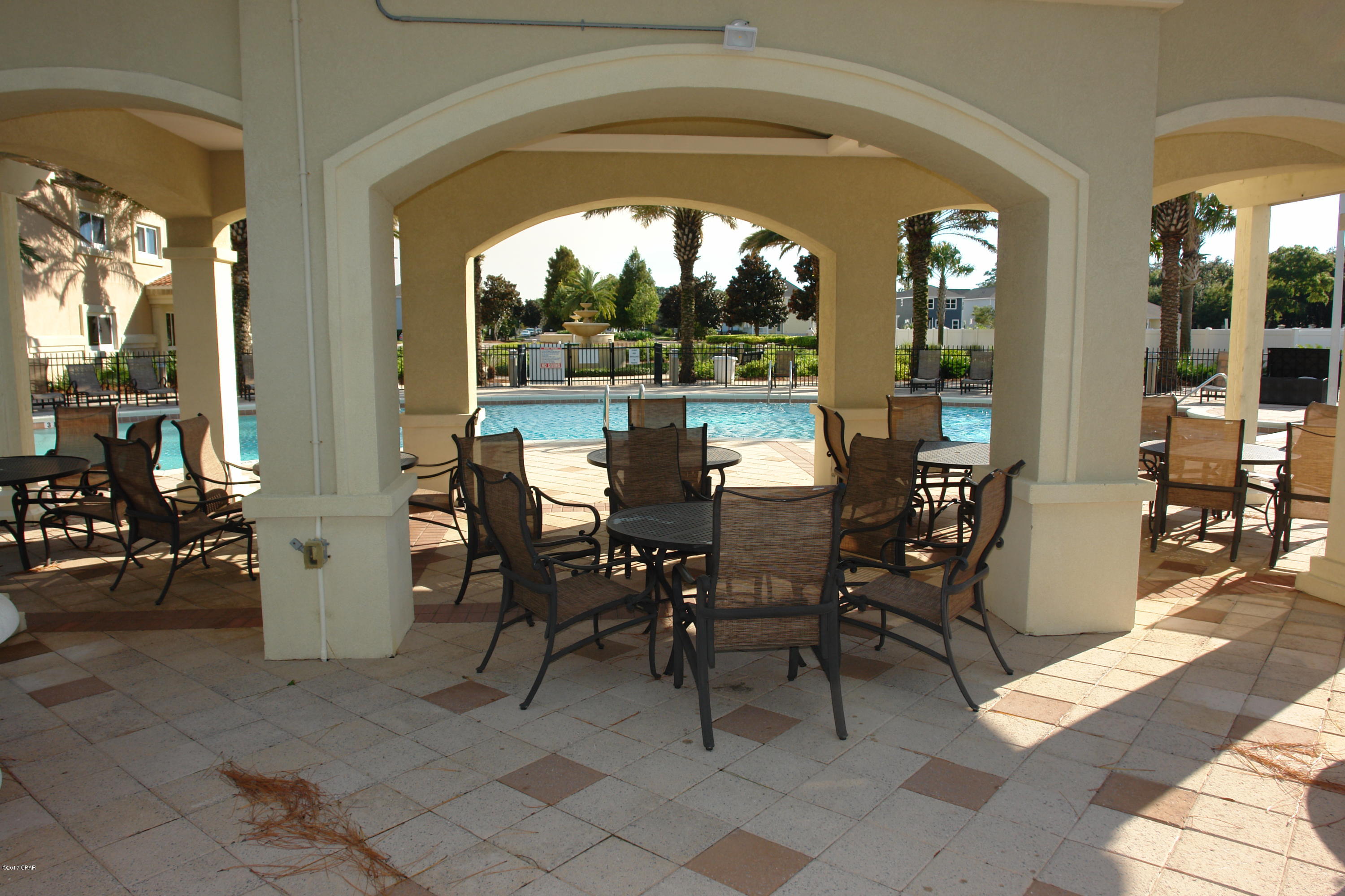 Magnolia Bay Club - Residential