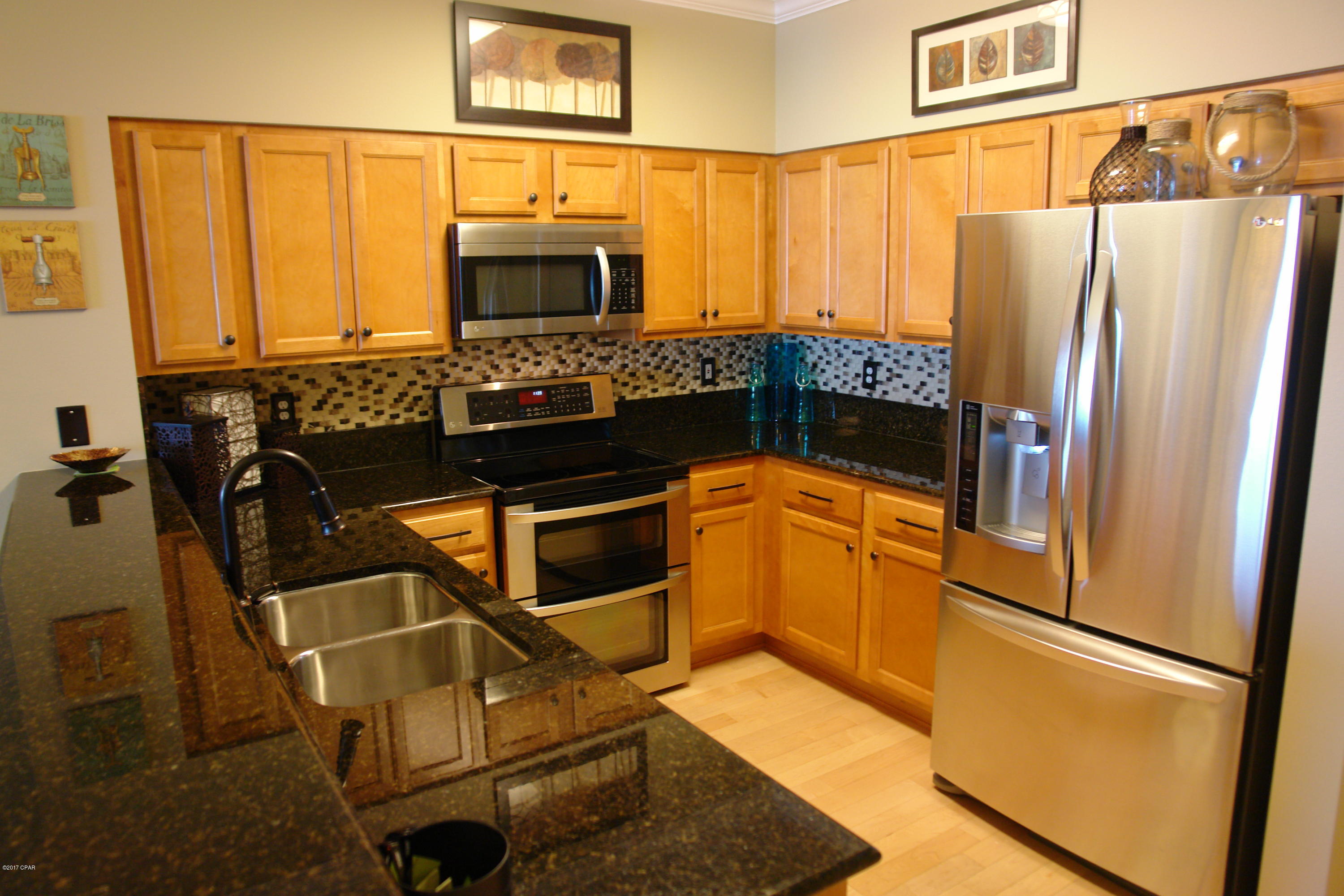 Magnolia Bay Club - Residential