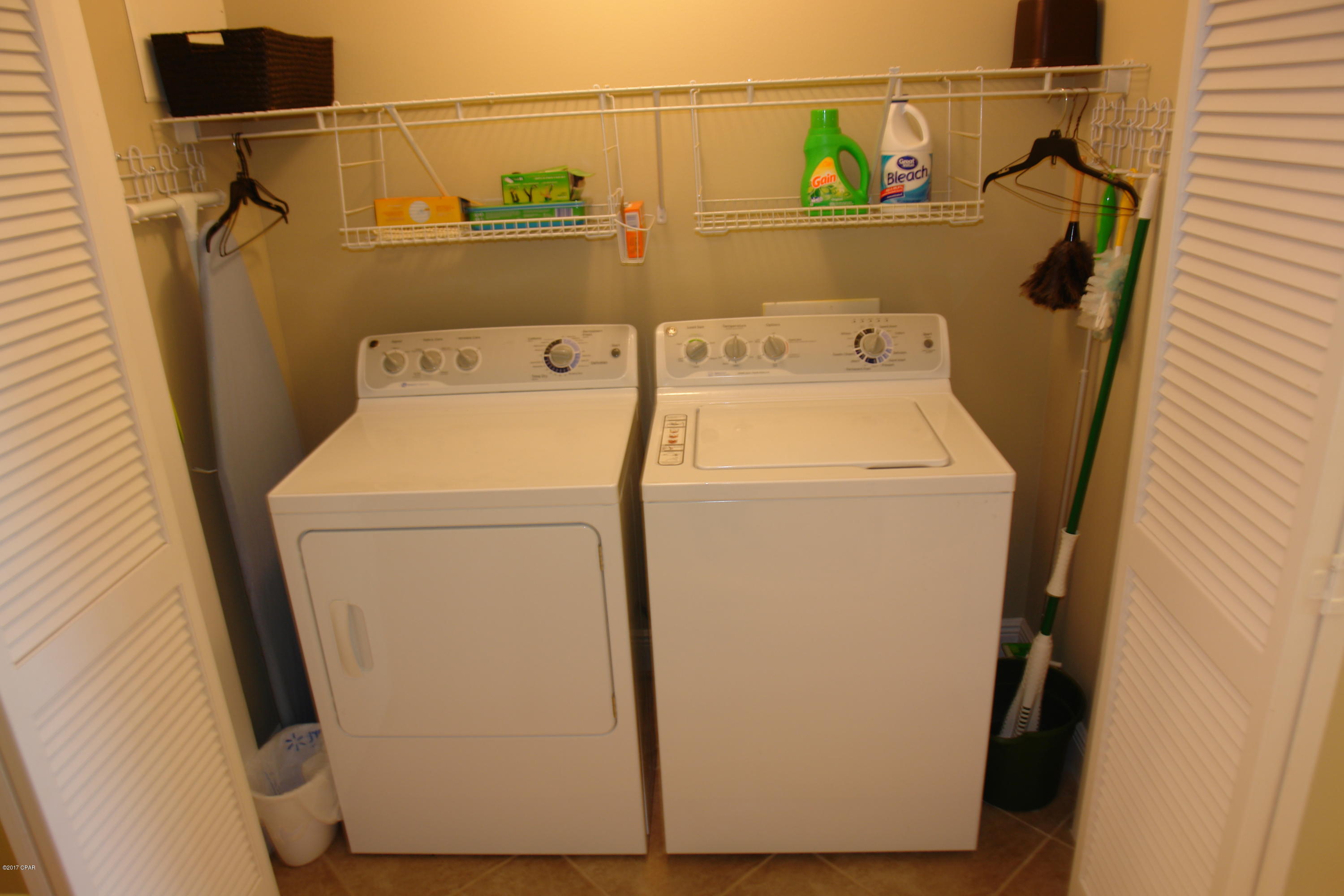 Magnolia Bay Club - Residential