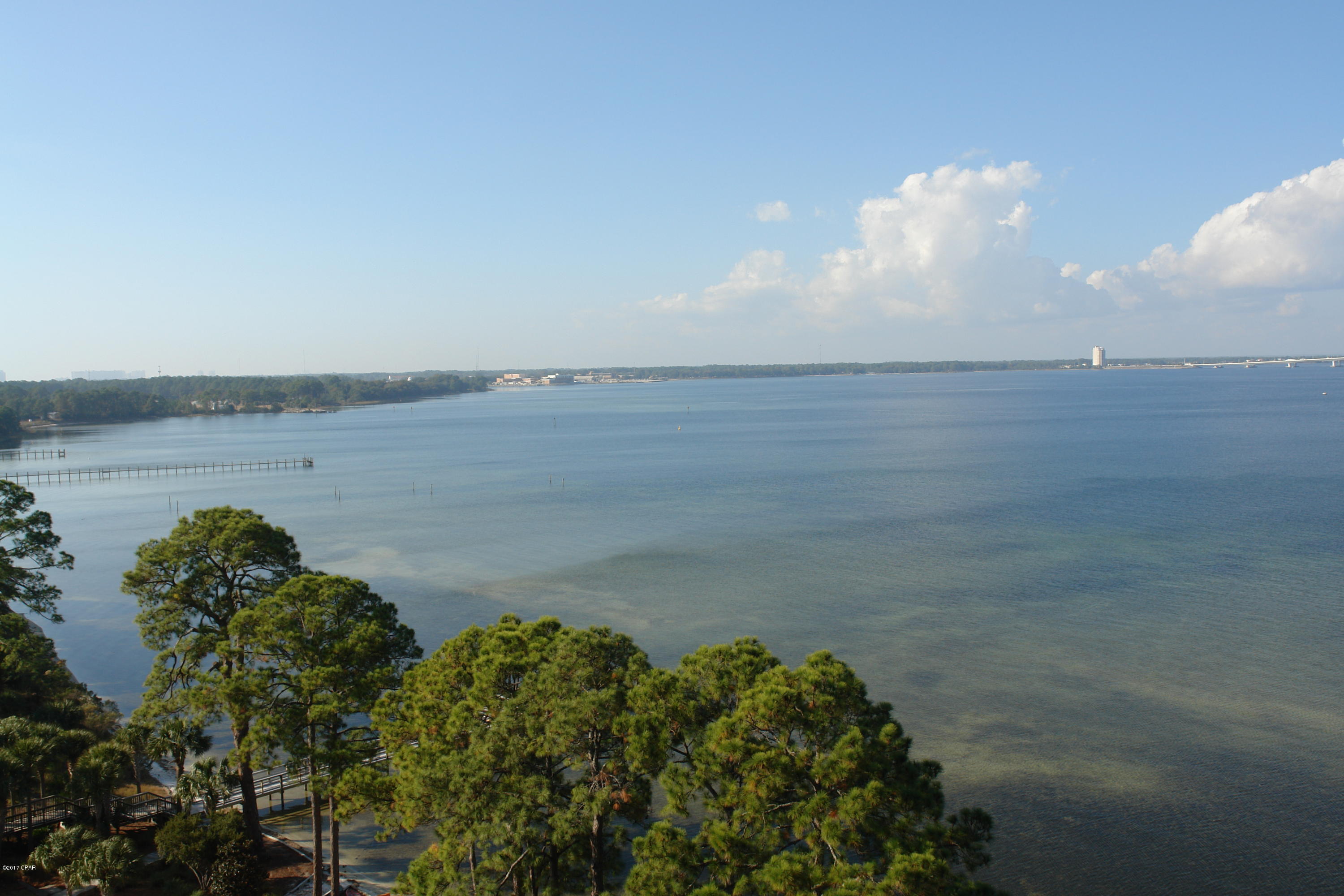 Magnolia Bay Club - Residential