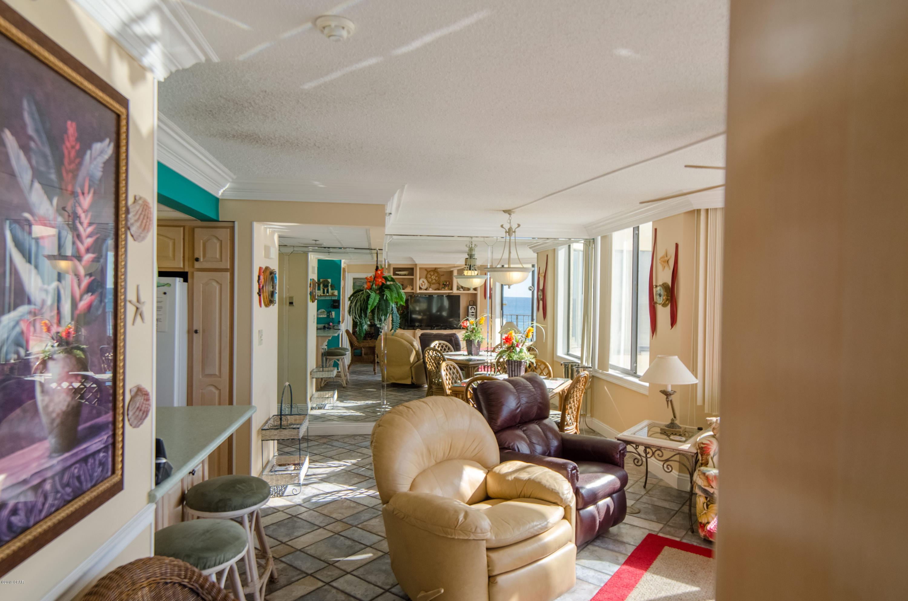 Sunbird Condo - Residential