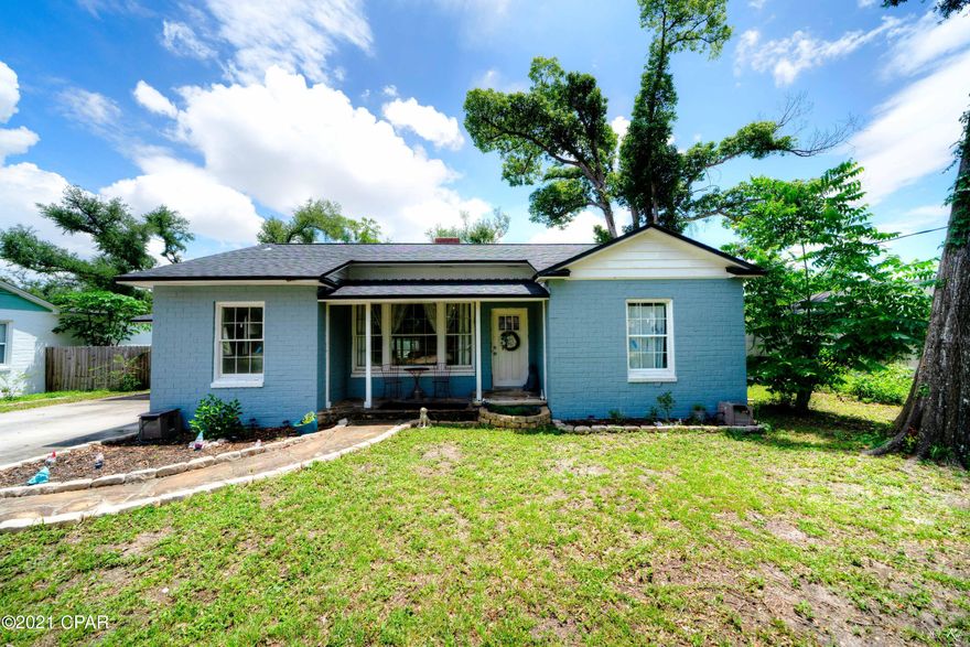 (No showings until Wednesday Aug 4.) Three bedrooms, 2 baths, over 2600 square feet with a pool! Kitchen has new counters, house has new flooring and roof (2019) and HVAC replaced in 2019. The exterior has been painted, large drive with ample parking. The Master Suite is separate from the other two bedrooms. There is a ''landing'' area perfect for a home office or home school set up. Backyard is fenced with in-ground pool and patio for entertaining. The Cove is golf cart friendly, has multiple parks, close to downtown restaurants and shopping, public boat ramp at the marina and the St Andrews Yacht Club is just around the corner. A great place to live, come visit today!