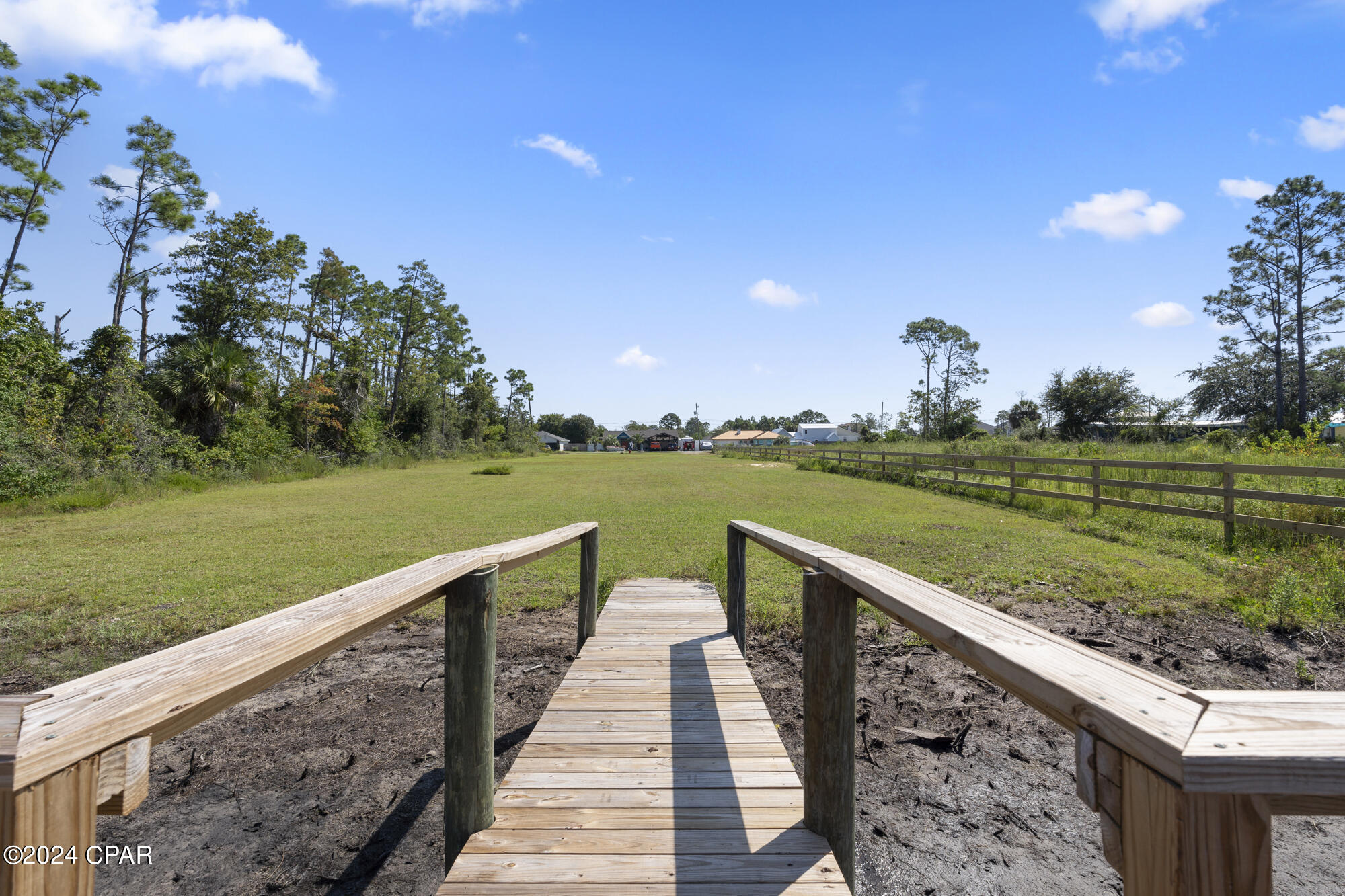 East Bay Park - Land