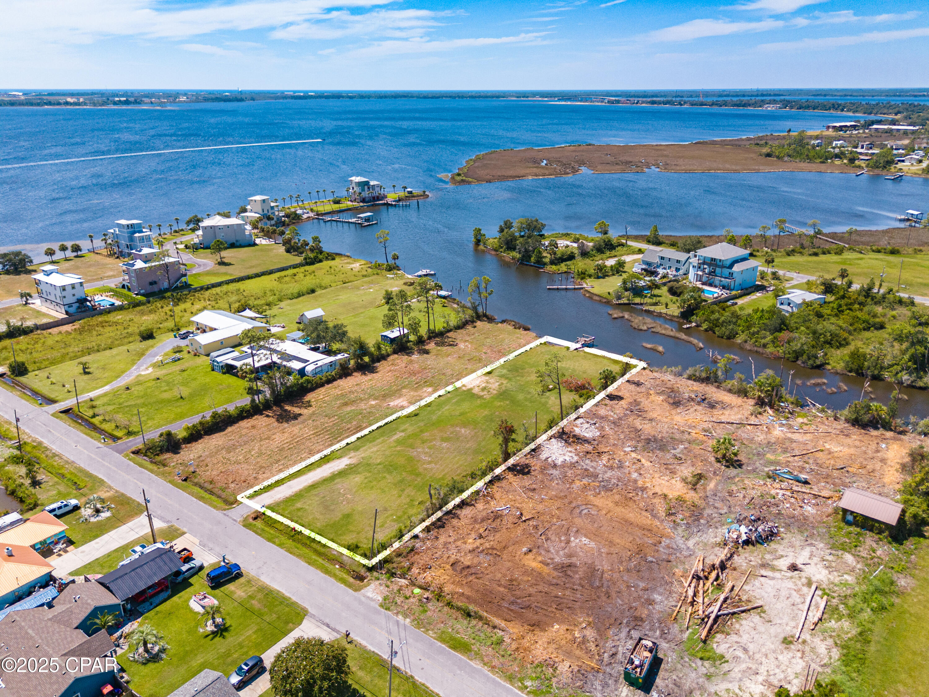 East Bay Park - Land