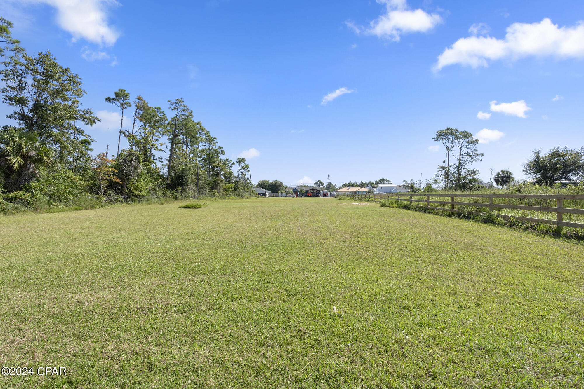 East Bay Park - Land