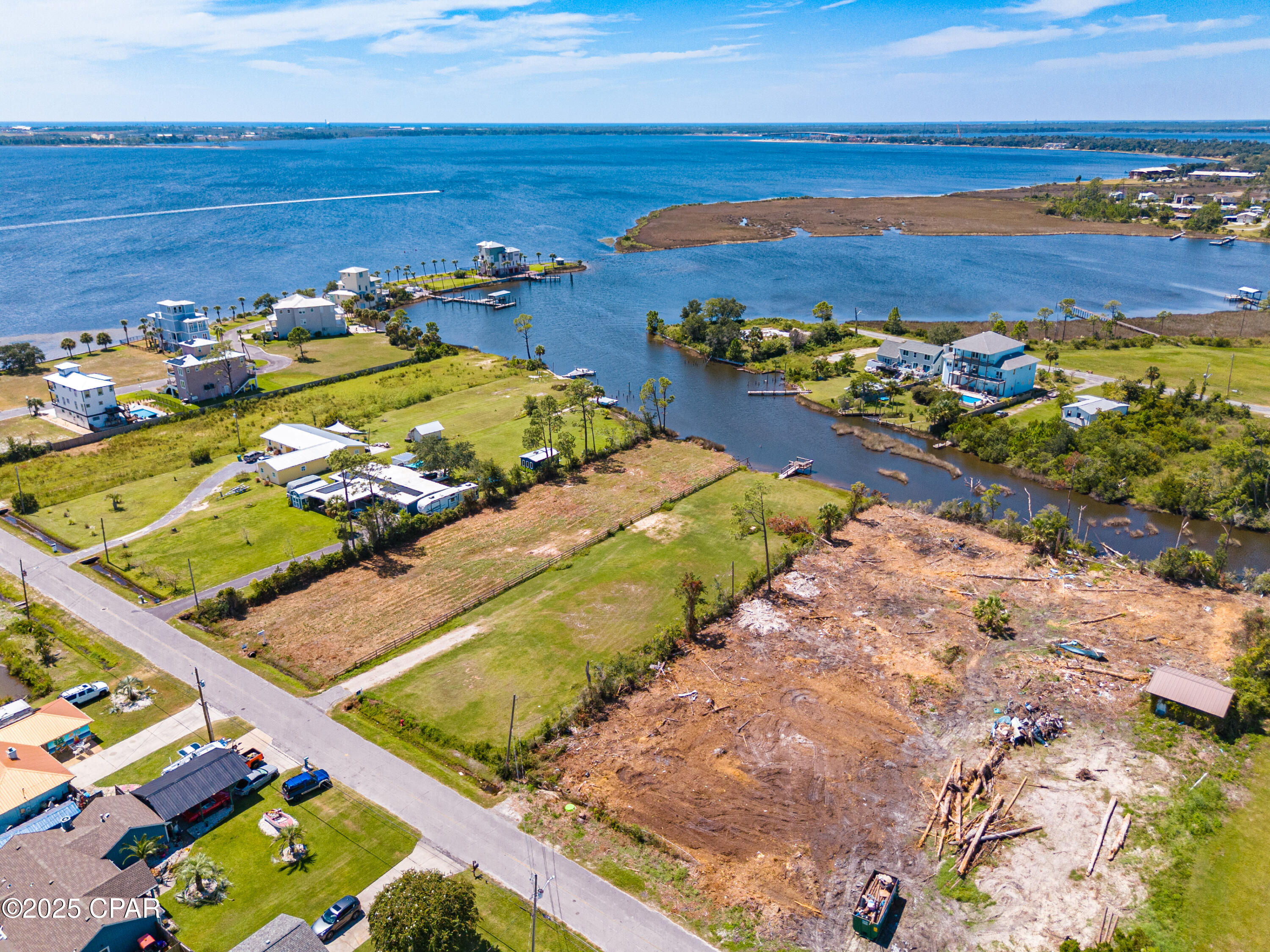 East Bay Park - Land