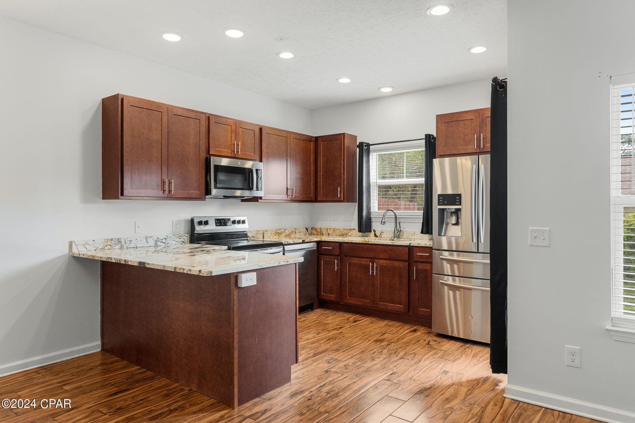 Causeway Manor - Residential Lease