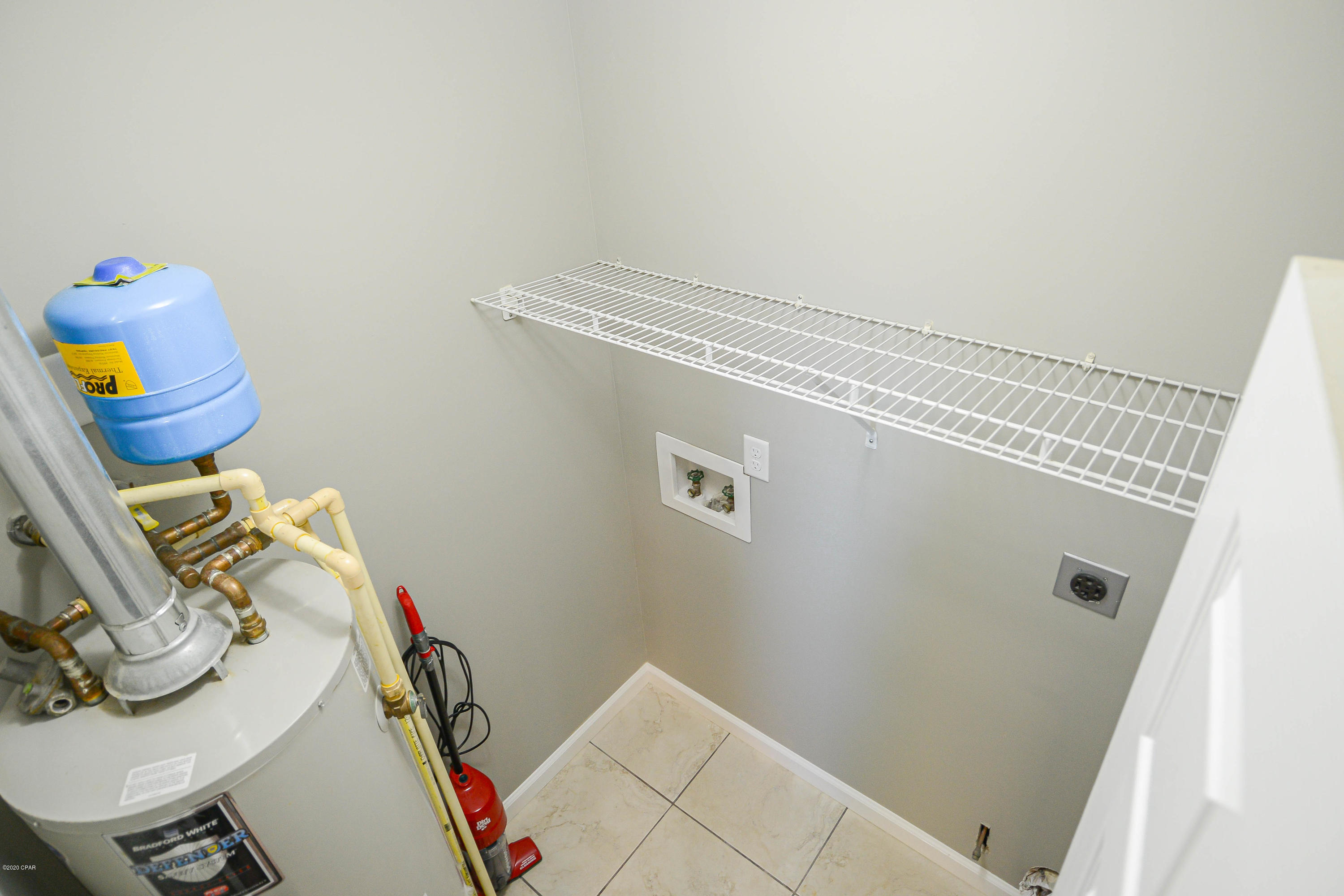 Bay Front Unit 6 - Residential