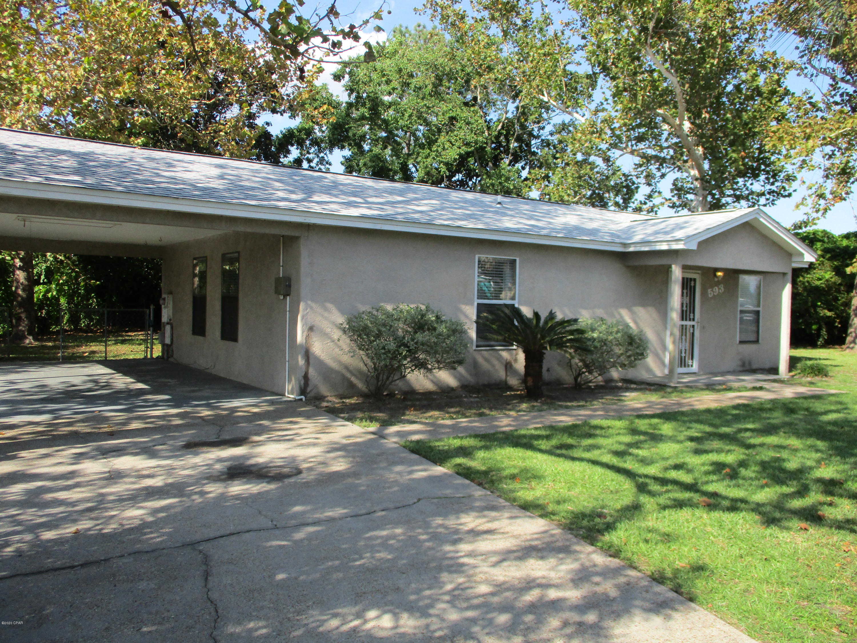 North Lagoon Oaks 1st - Residential