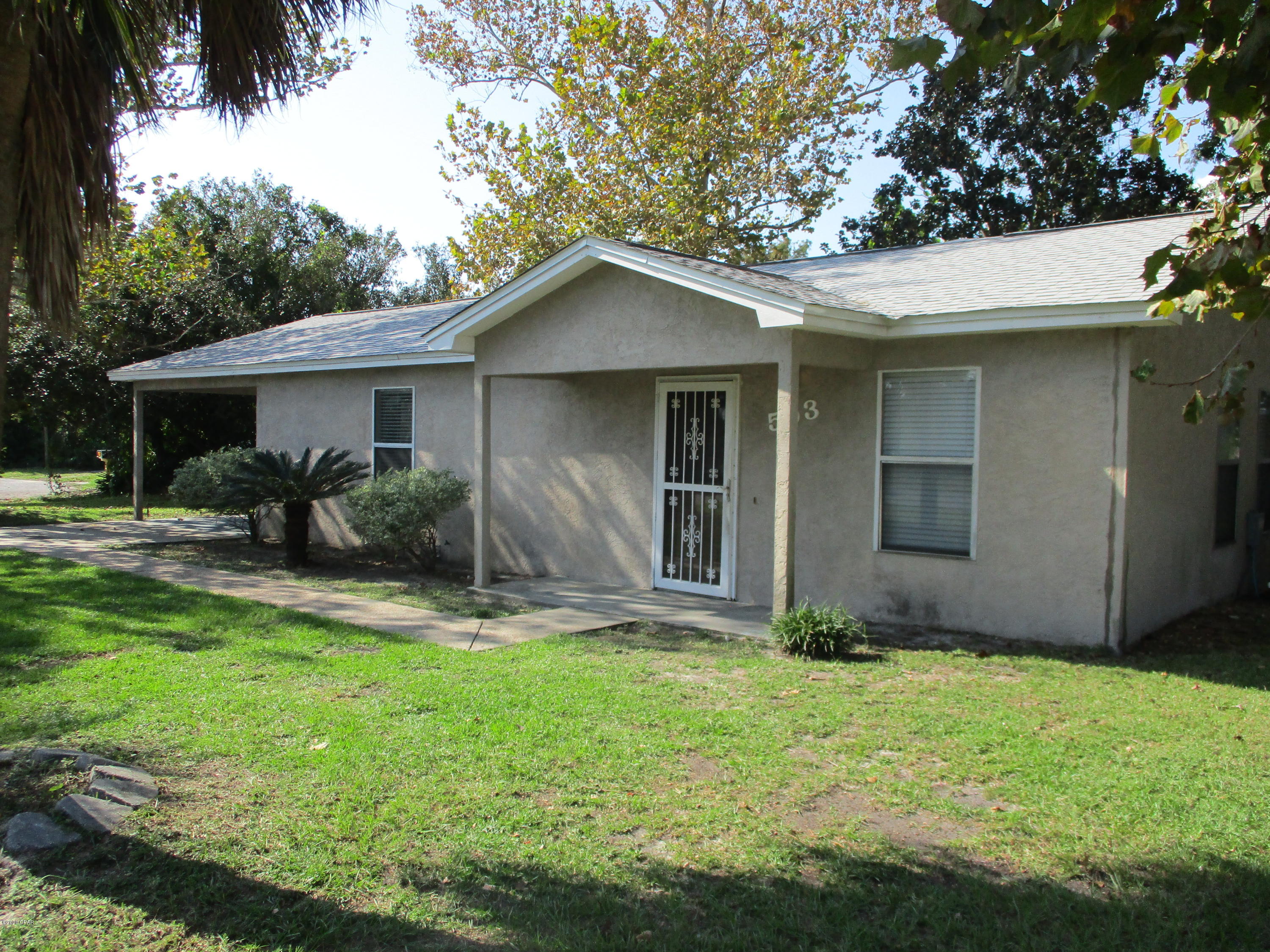 North Lagoon Oaks 1st - Residential