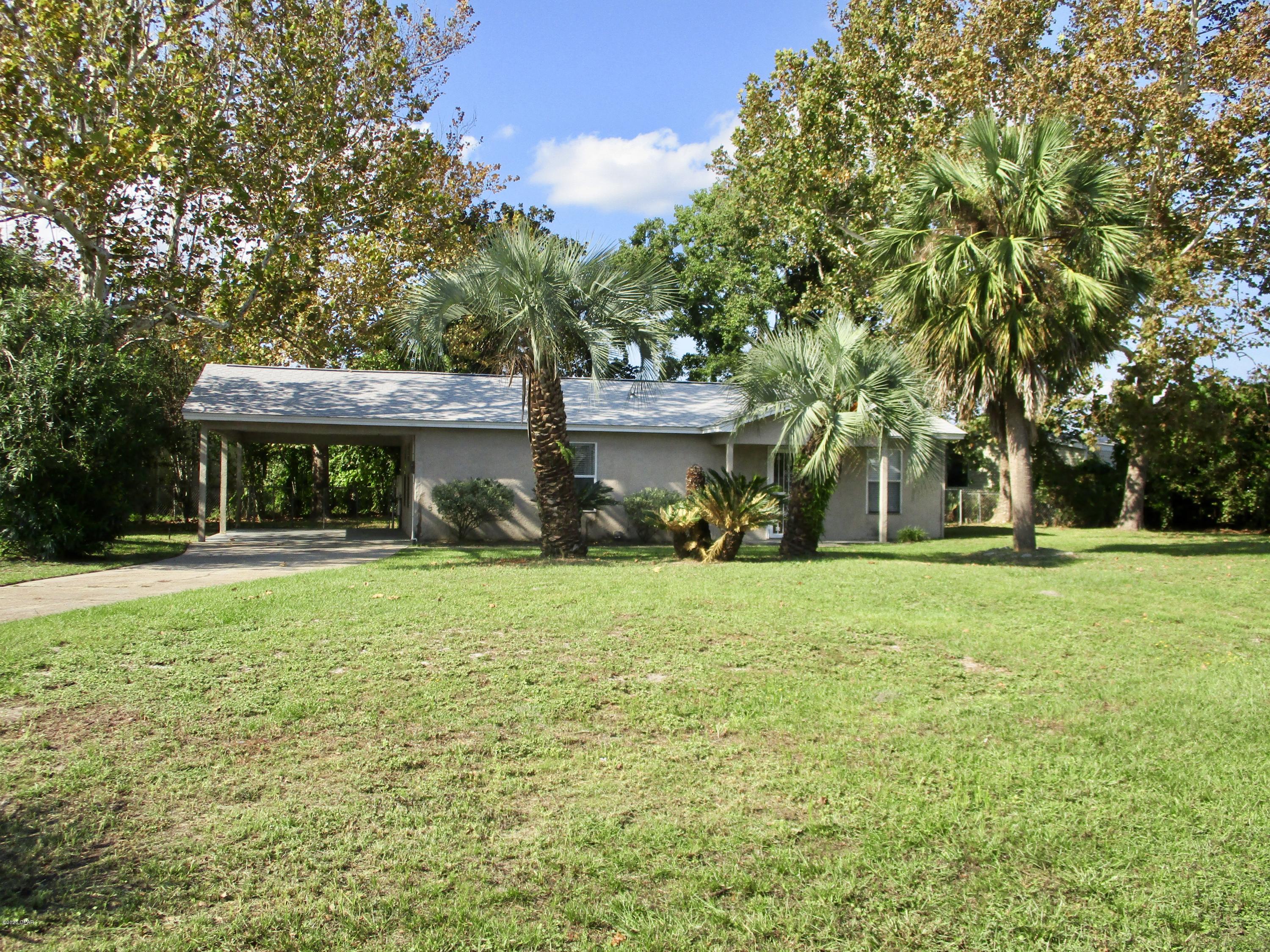 North Lagoon Oaks 1st - Residential