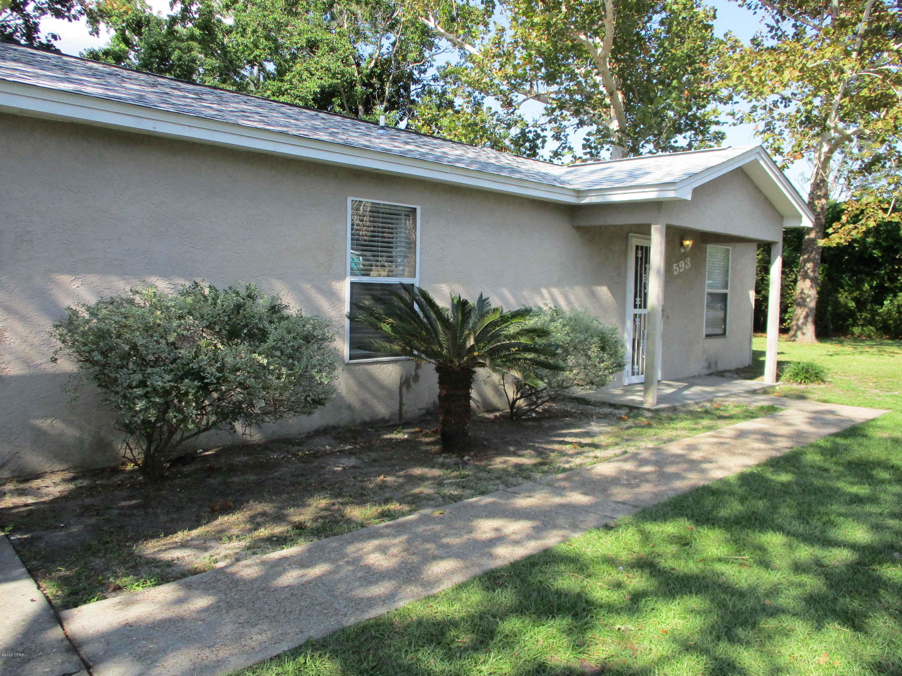 North Lagoon Oaks 1st - Residential