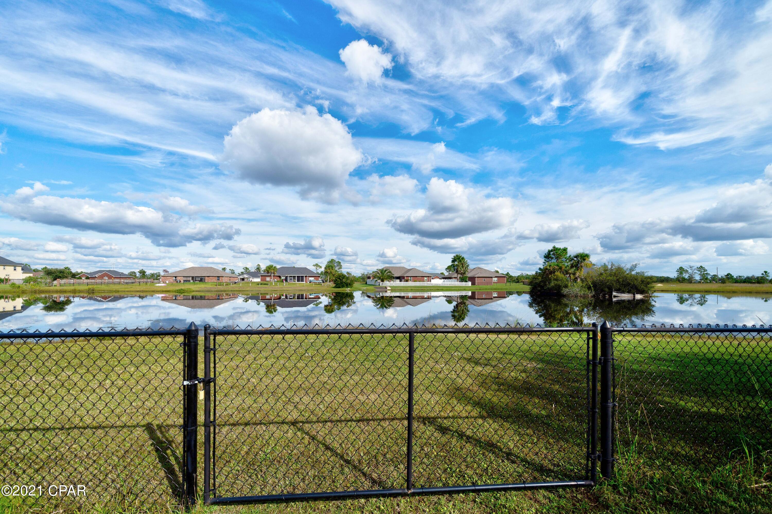 Kirkland Manor - Residential