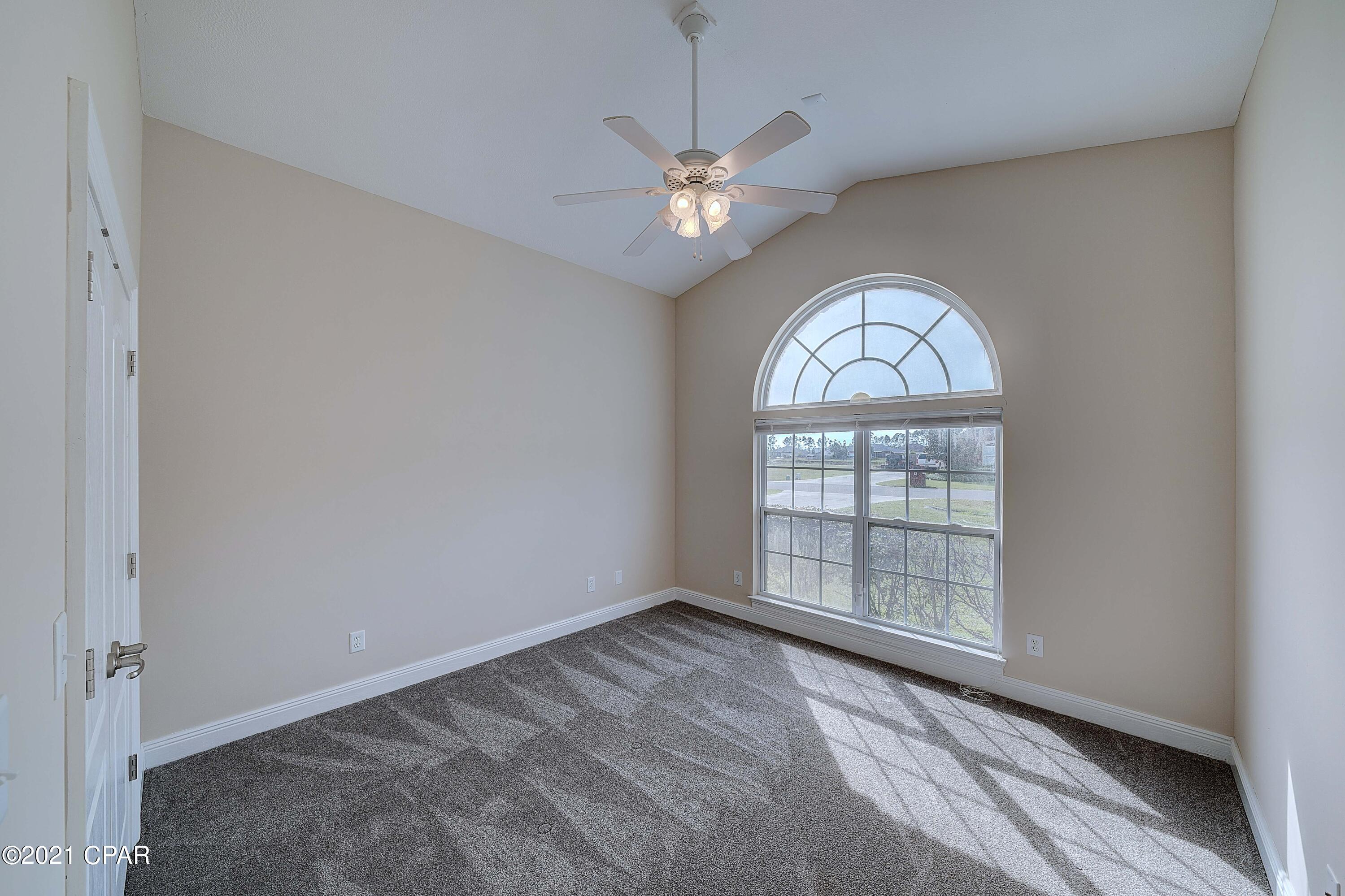 Kirkland Manor - Residential