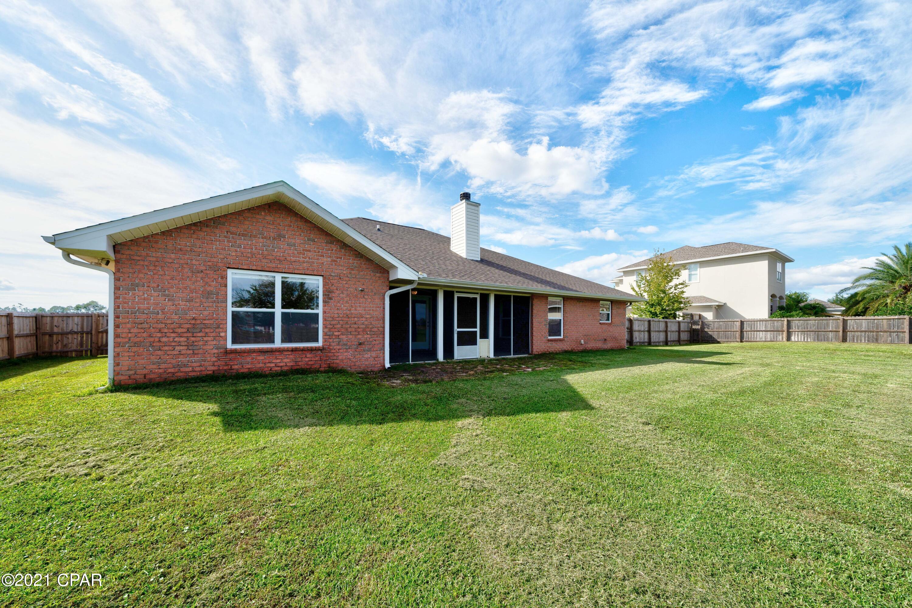 Kirkland Manor - Residential