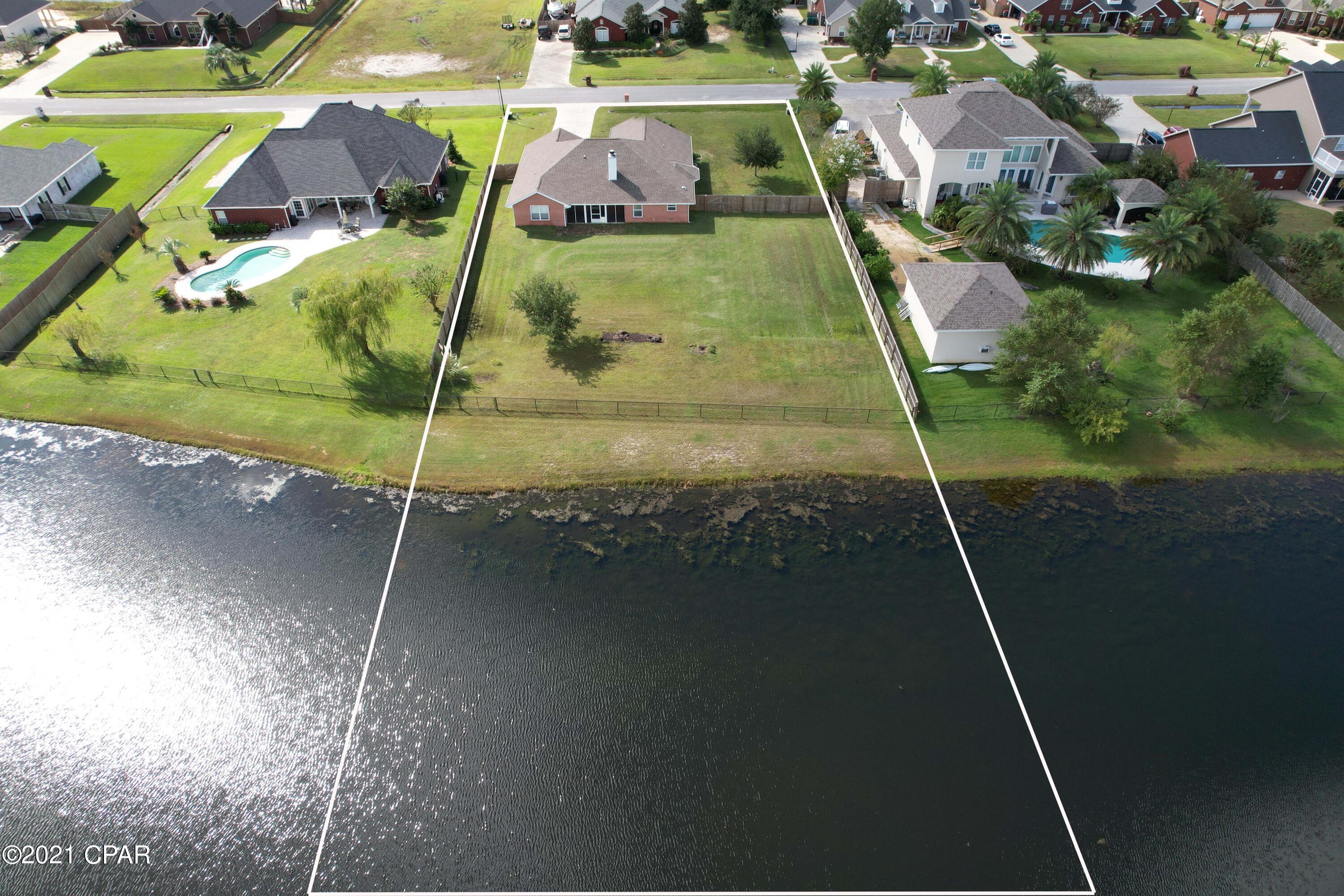 Kirkland Manor - Residential