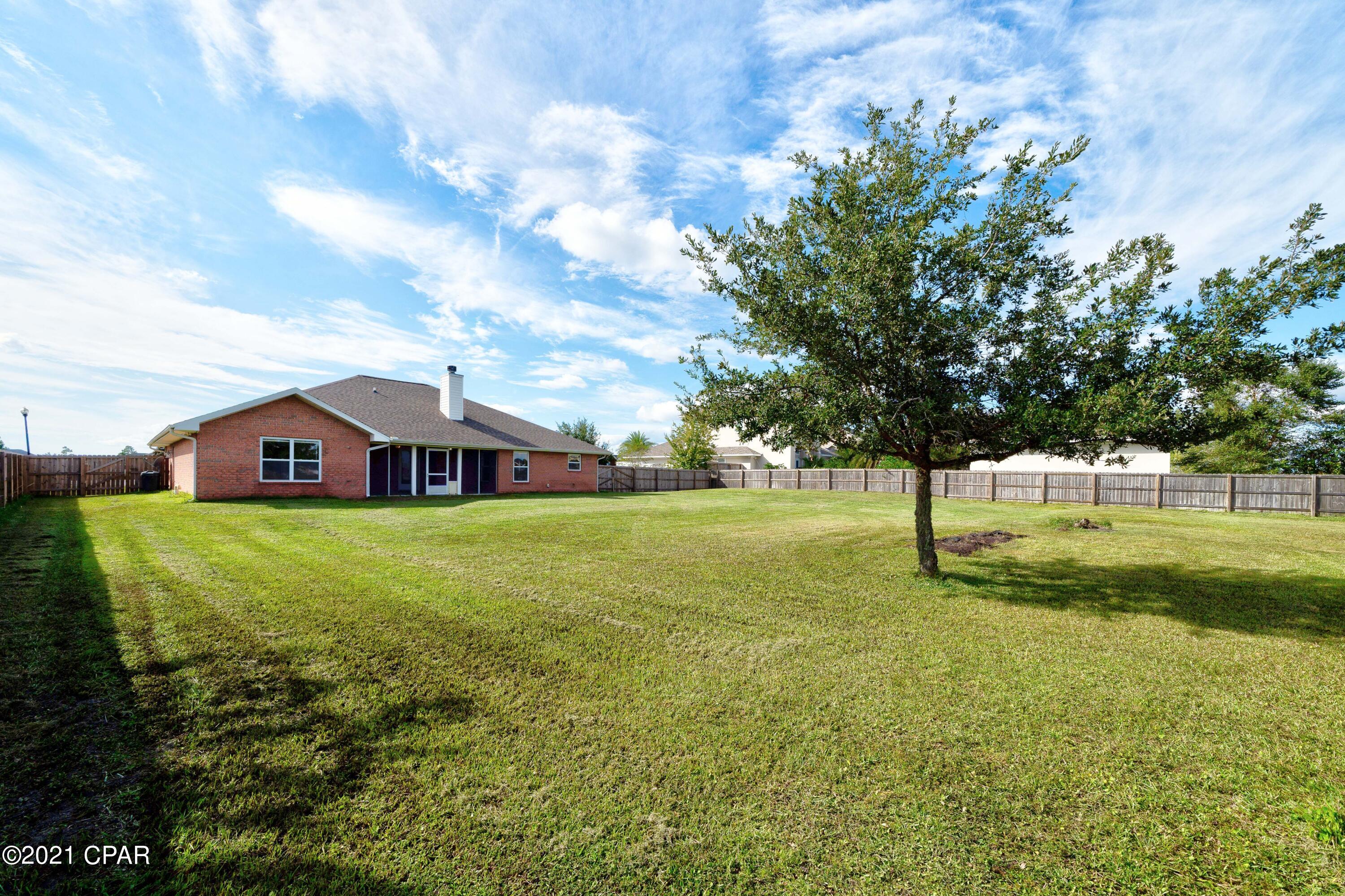 Kirkland Manor - Residential