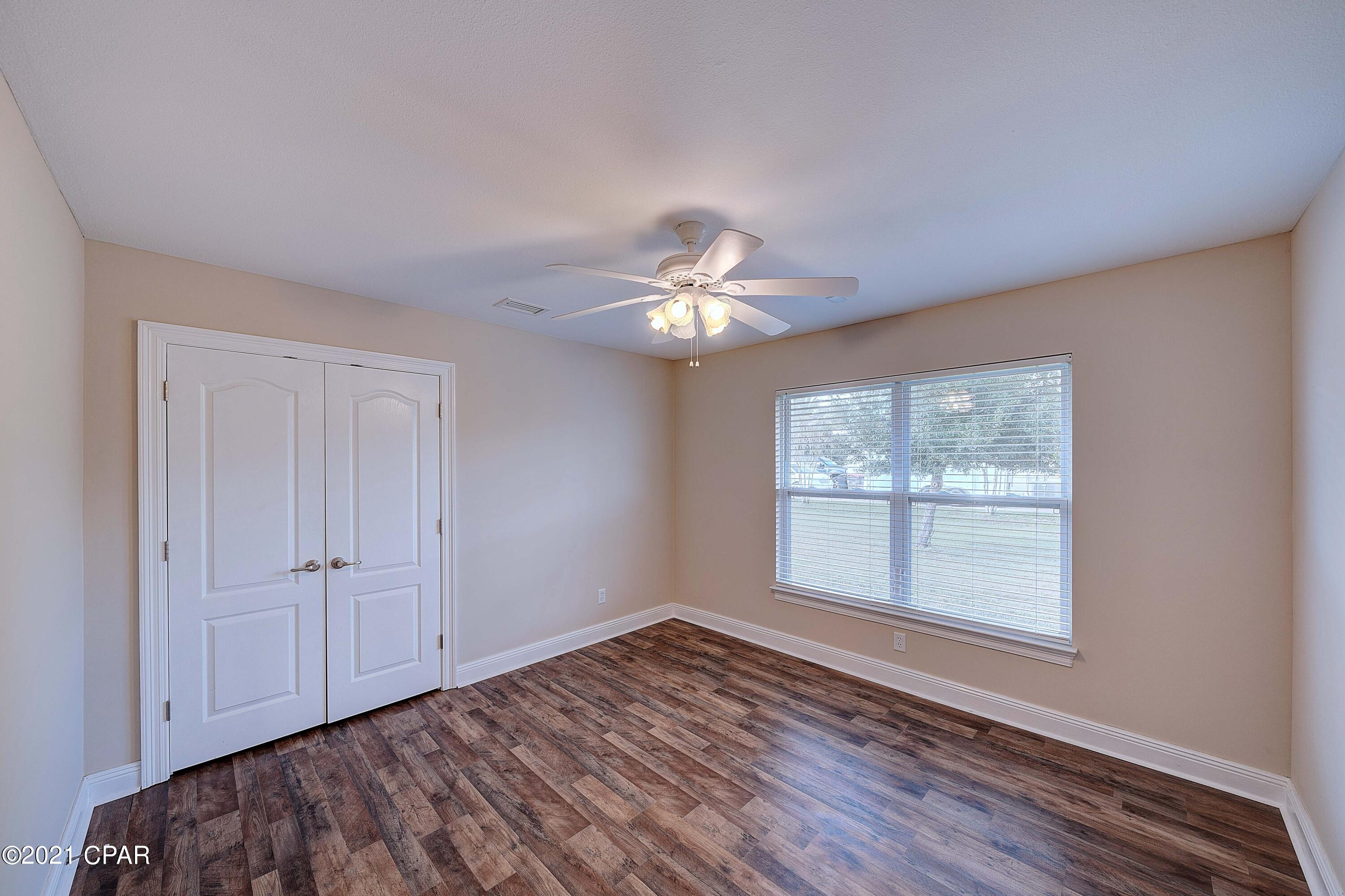 Kirkland Manor - Residential