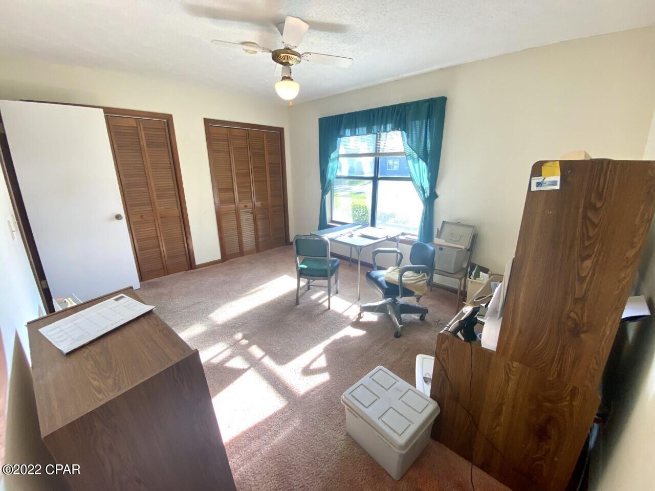 Colony Club - Residential