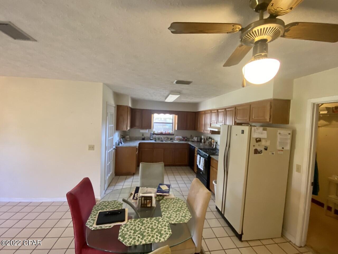 Colony Club - Residential