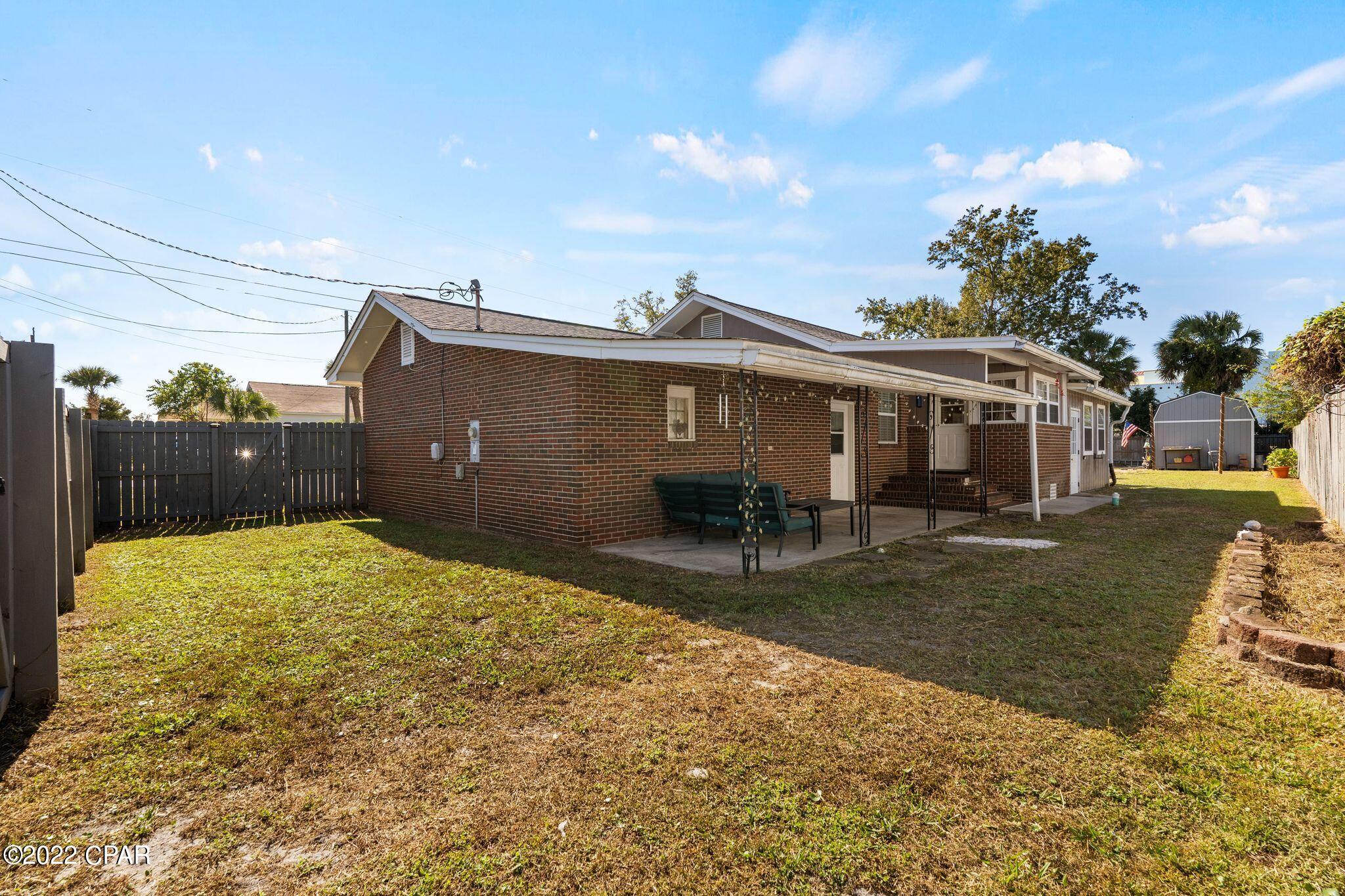 [No Recorded Subdiv] - Residential