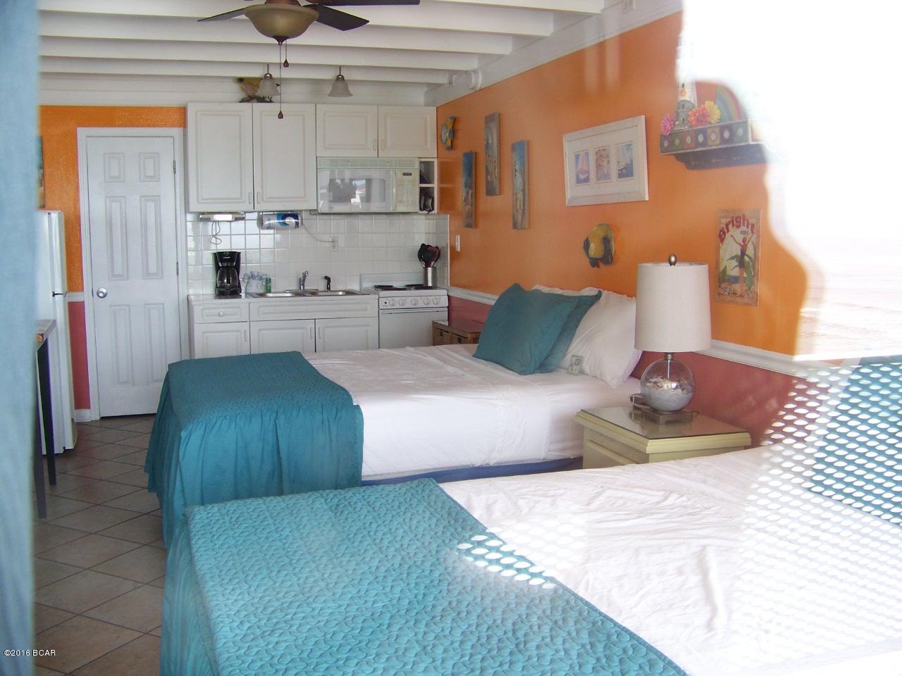 Fontainebleau Terrace - Residential