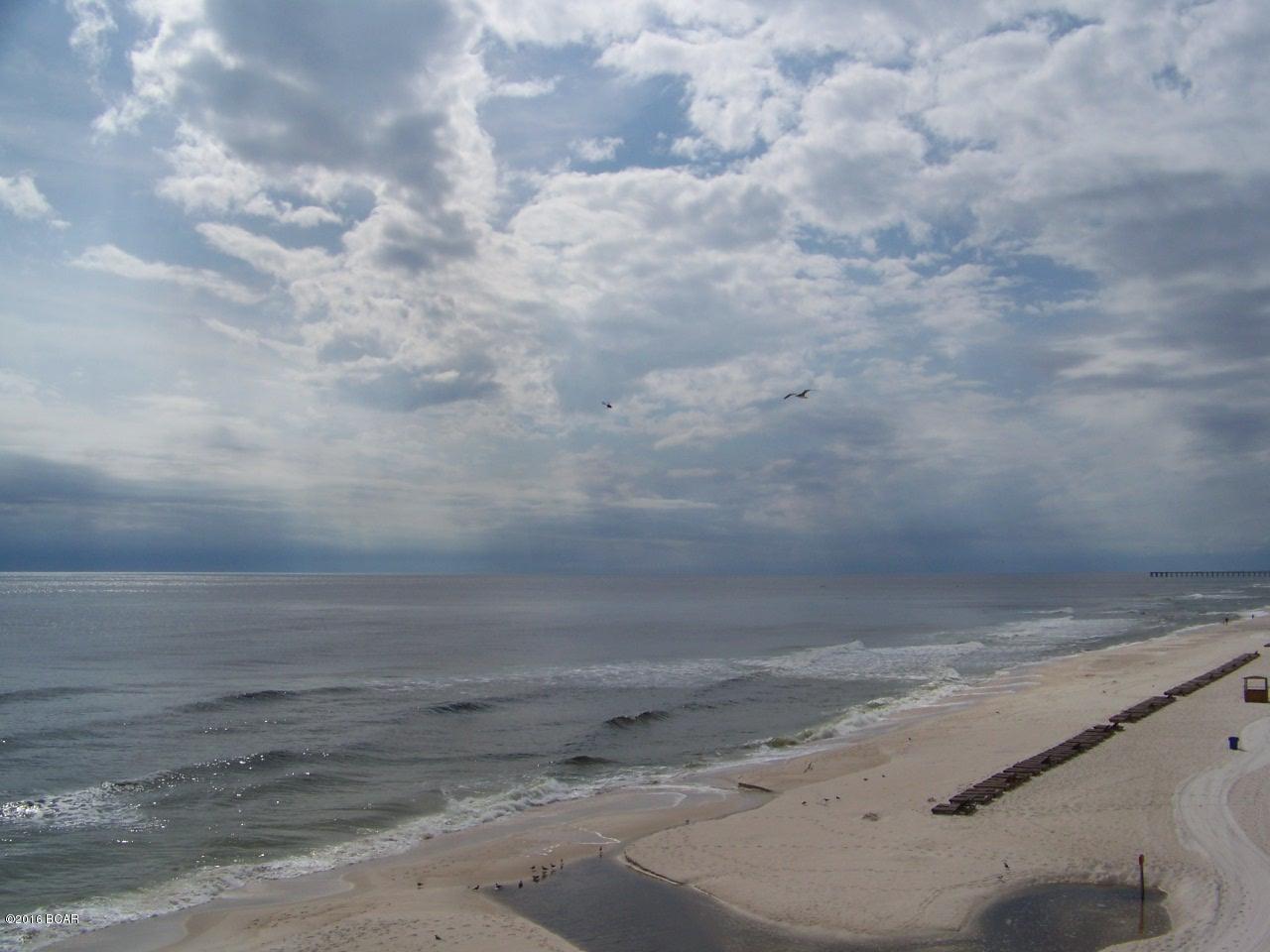 Fontainebleau Terrace - Residential