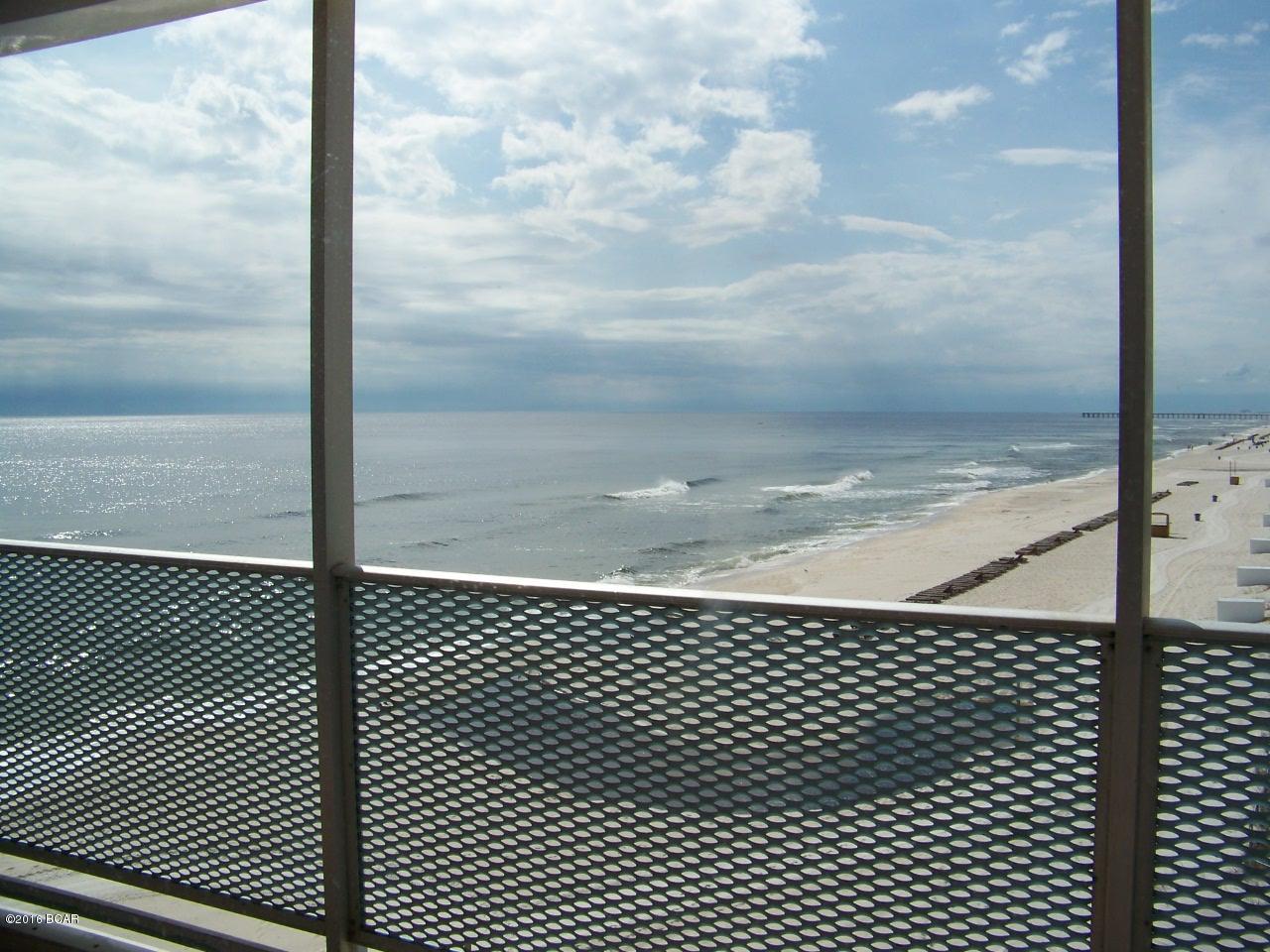 Fontainebleau Terrace - Residential