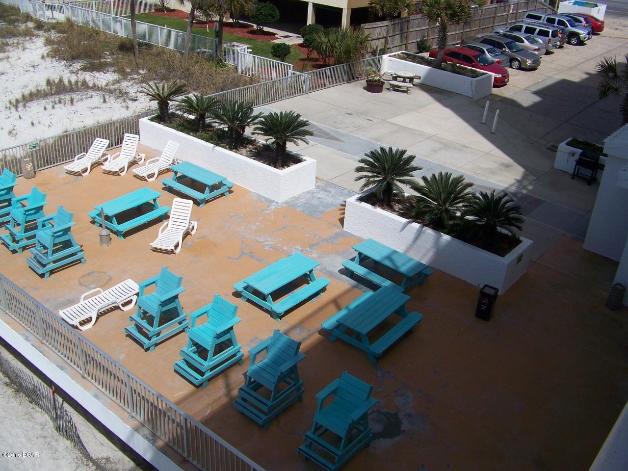 Fontainebleau Terrace - Residential