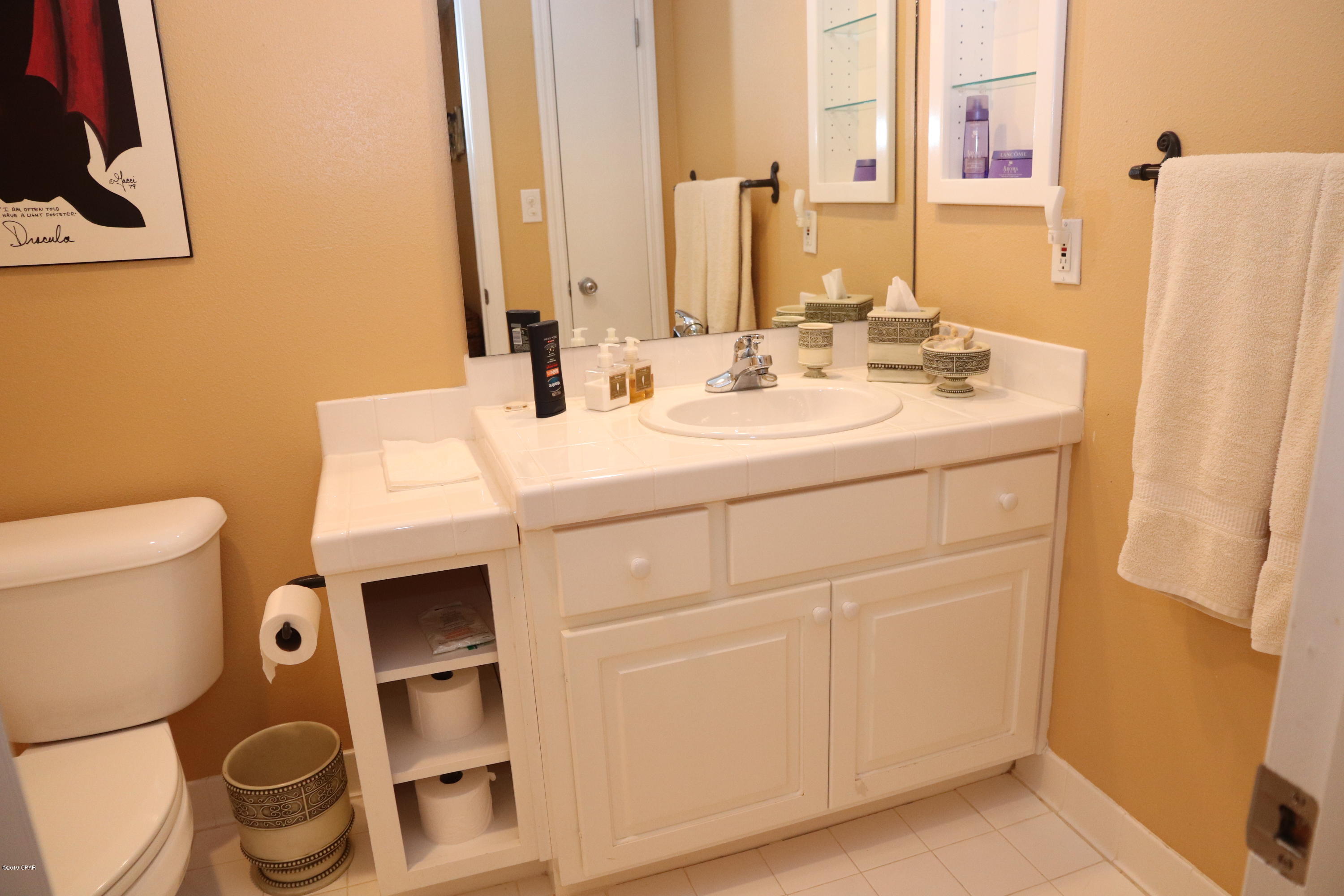 Shores Townhouses - Residential